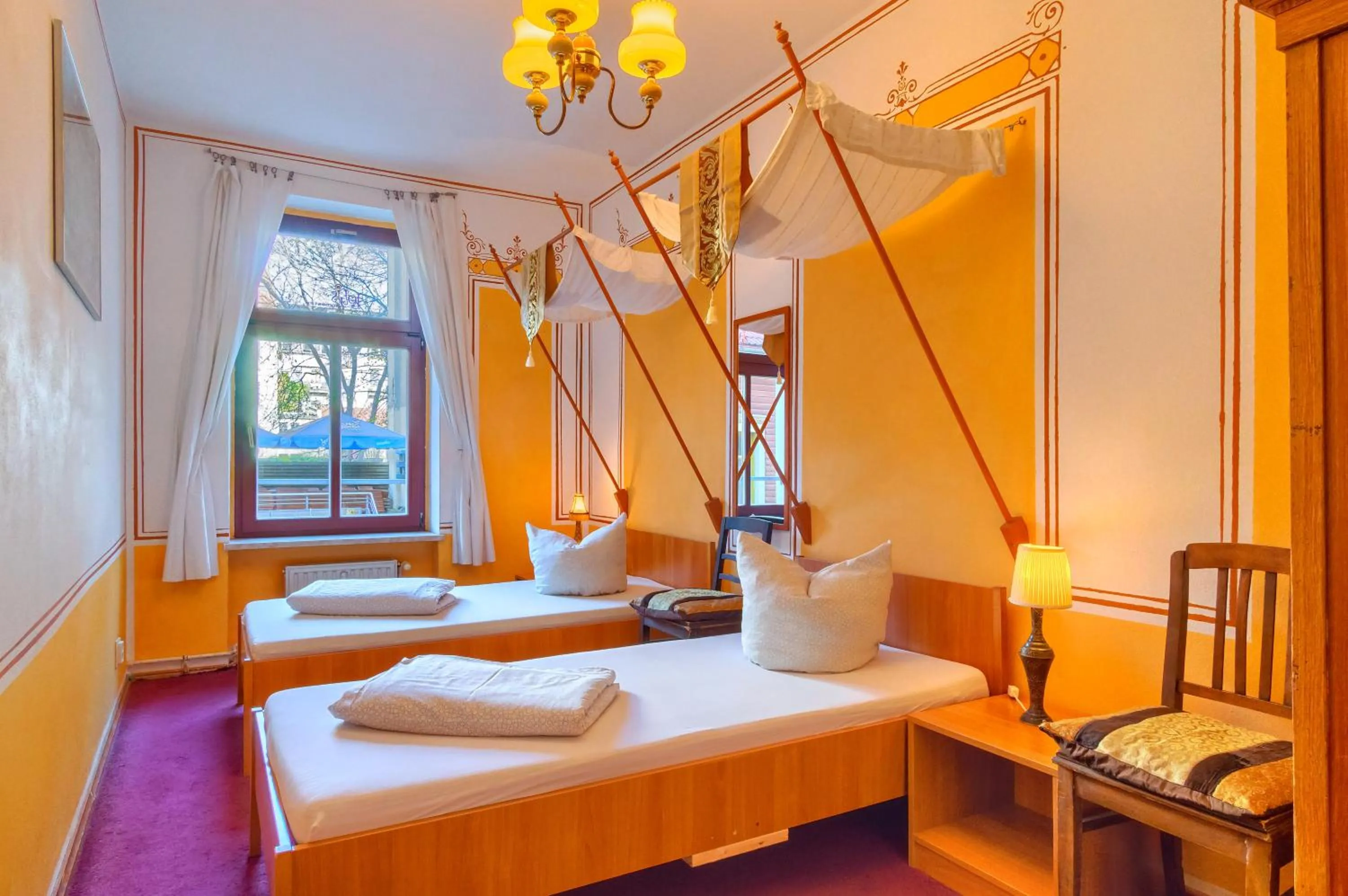 Photo of the whole room, Bed in Hostel Lollis Homestay Dresden