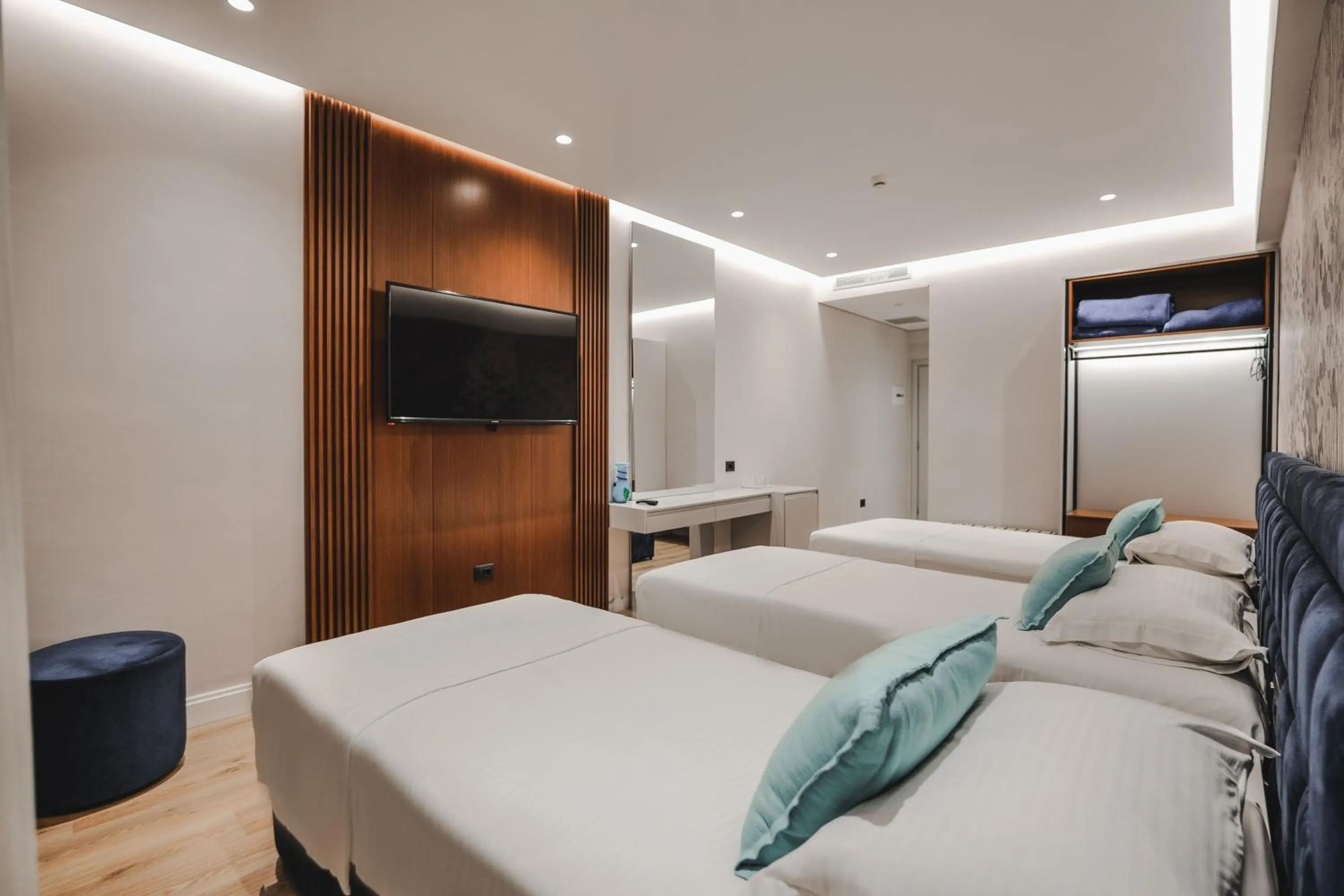 Photo of the whole room in Hotel Oasis