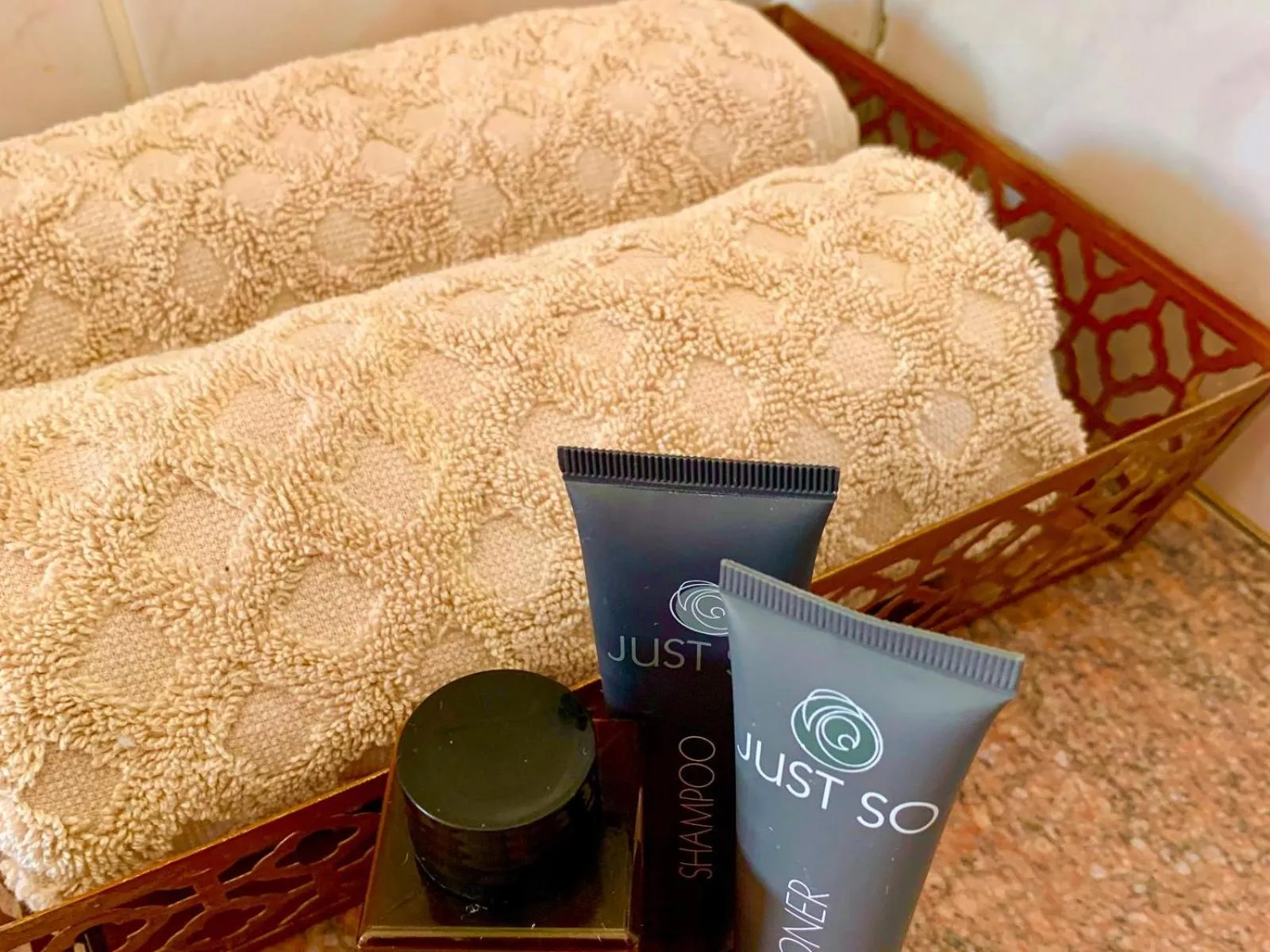 Decorative detail, Bed in Kate's Nest Guesthouse & Backpackers