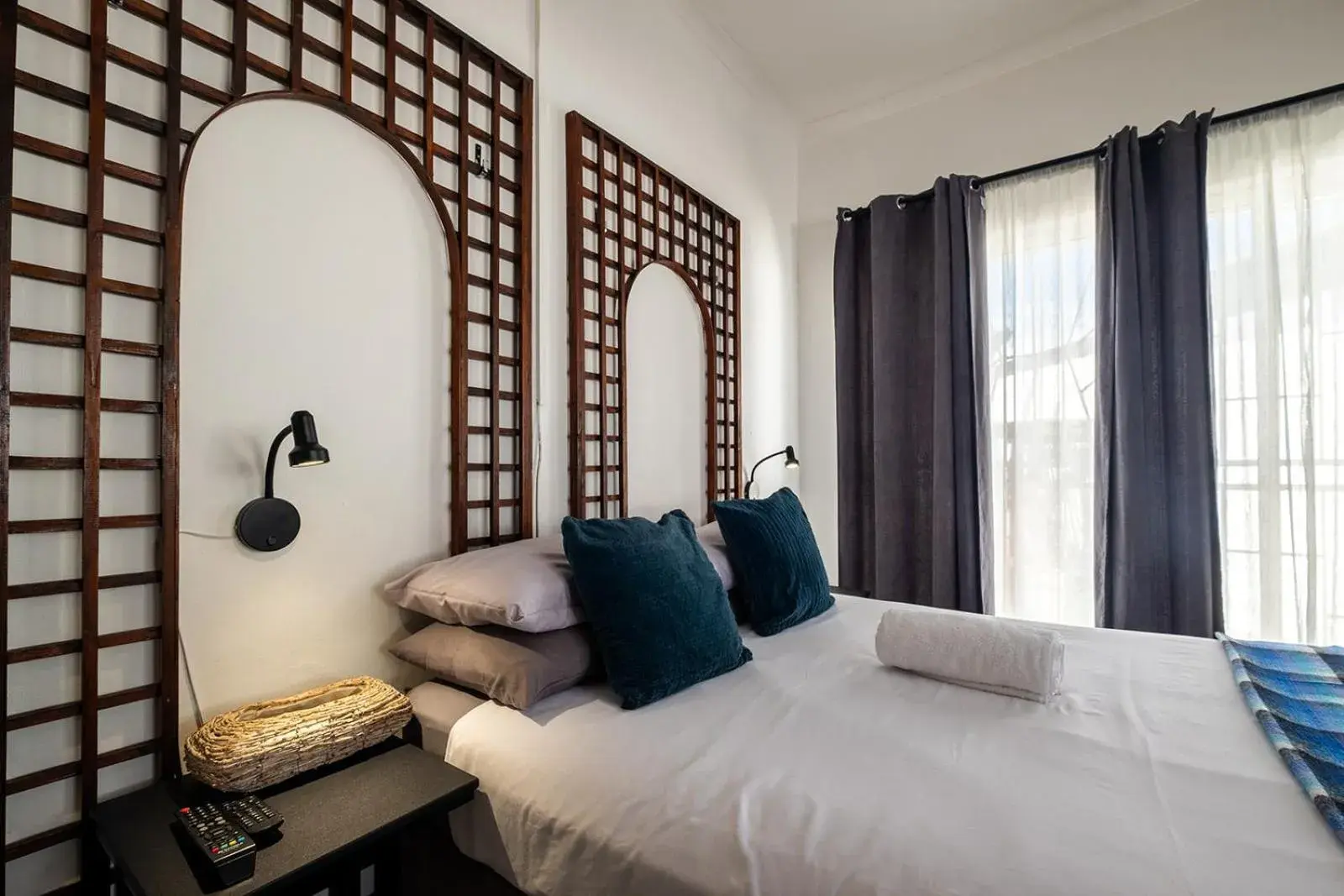 Double or Twin Room with Bathroom - single occupancy in Kate's Nest Guesthouse & Backpackers Double or Twin Room with Bathroom - single occupancy in Kate's Nest Guesthouse & Backpackers