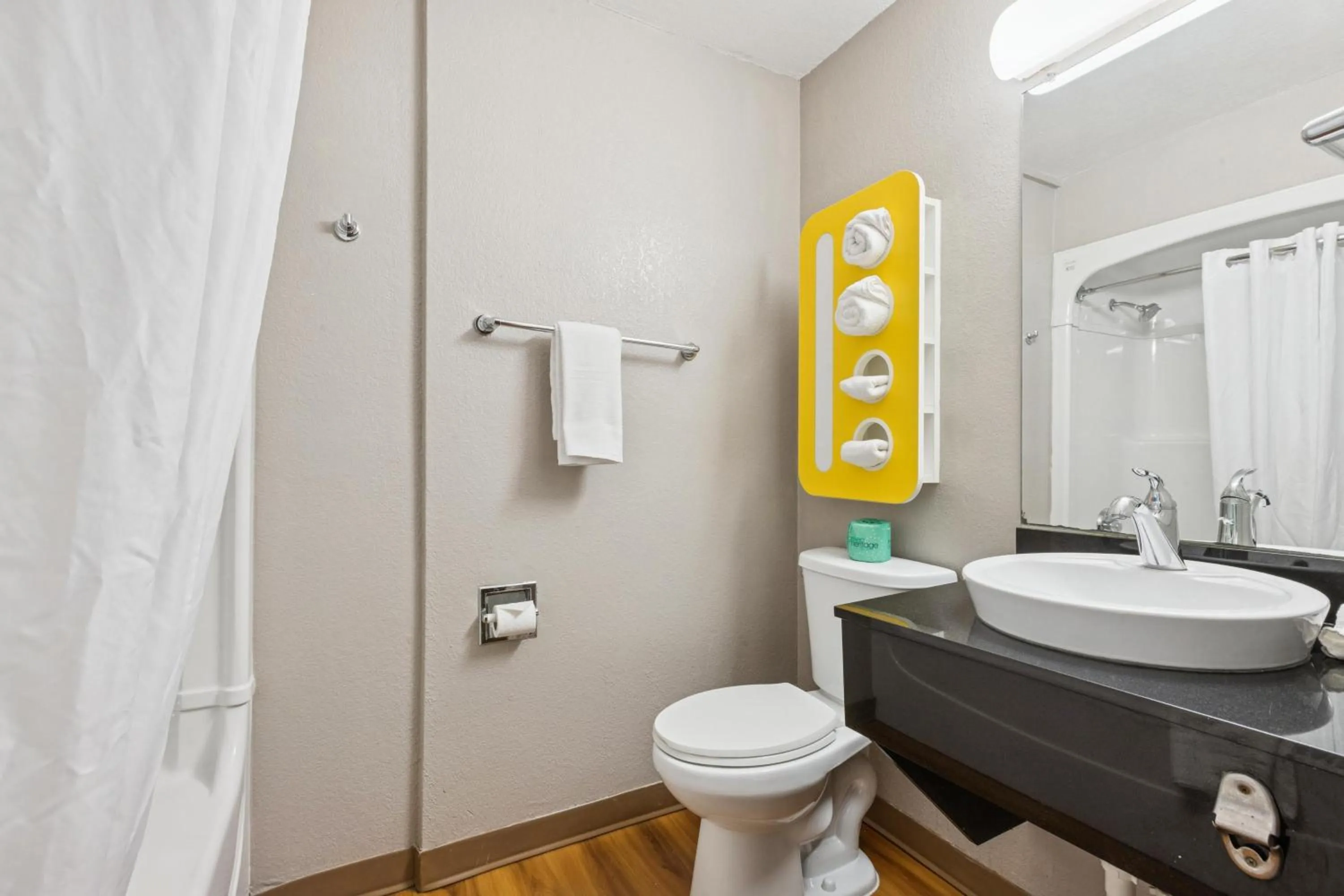 Bathroom in Motel 6-Piscataway, NJ