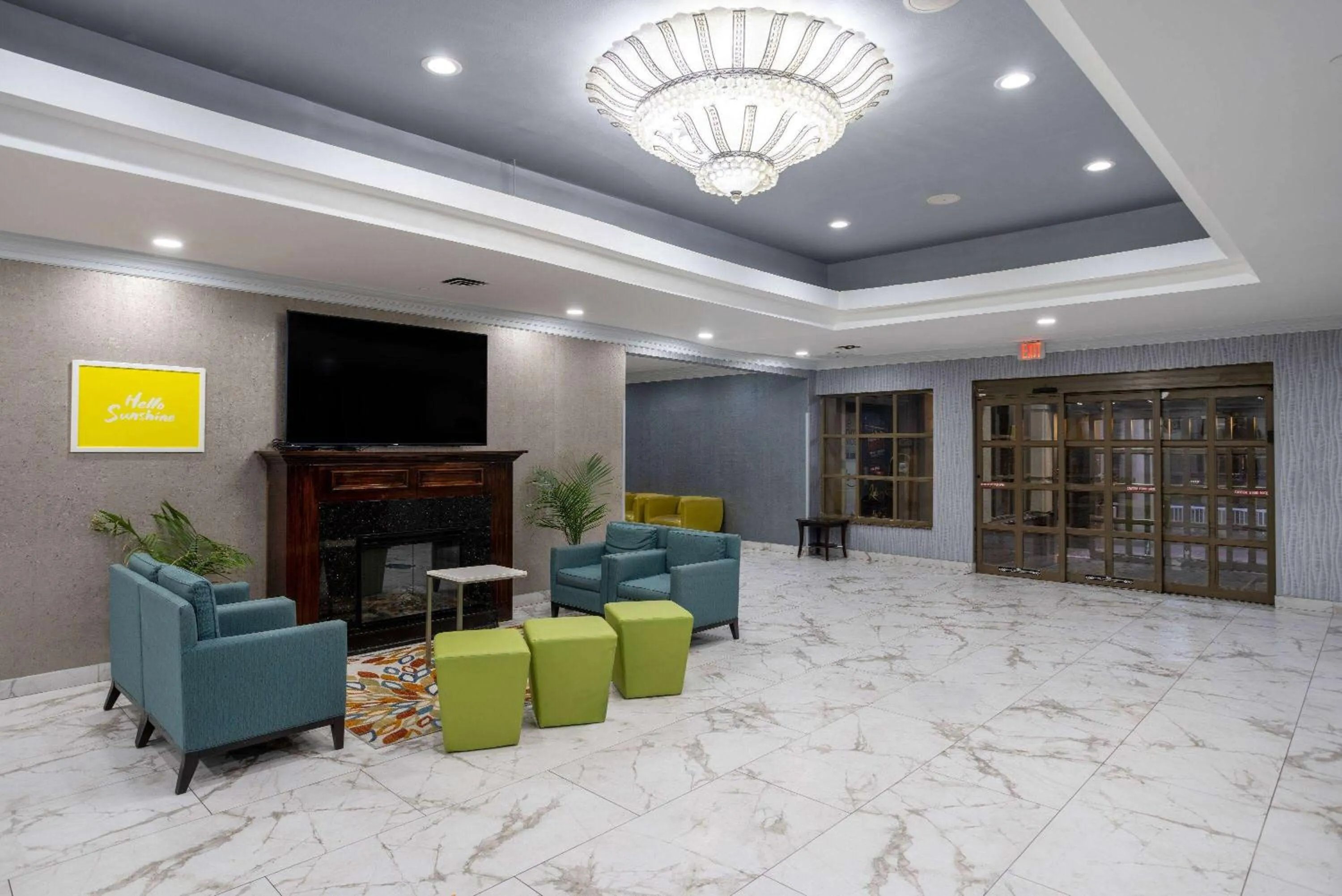 Lobby or reception in Days Hotel by Wyndham North Bergen