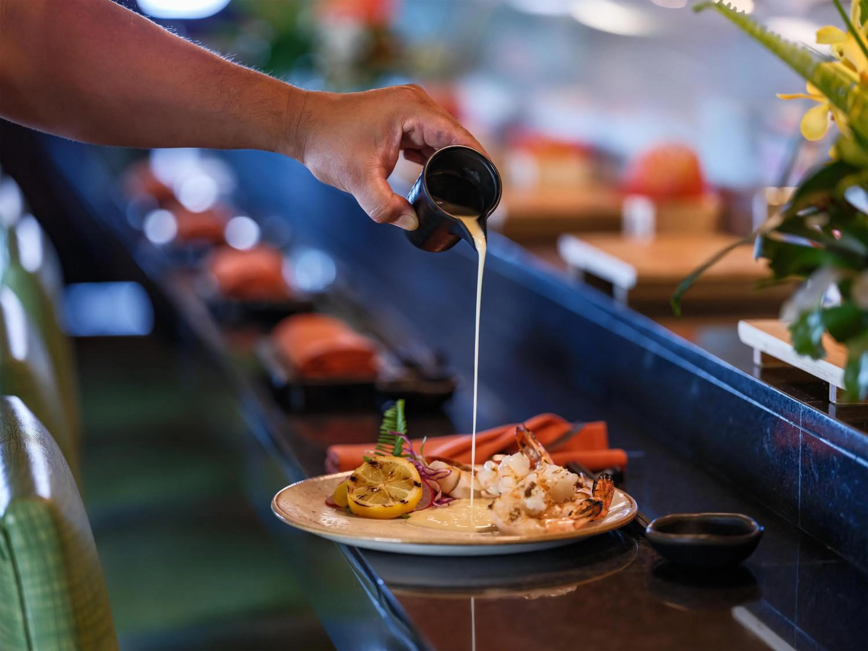 Restaurant/places to eat in Hyatt Regency Maui Resort & Spa