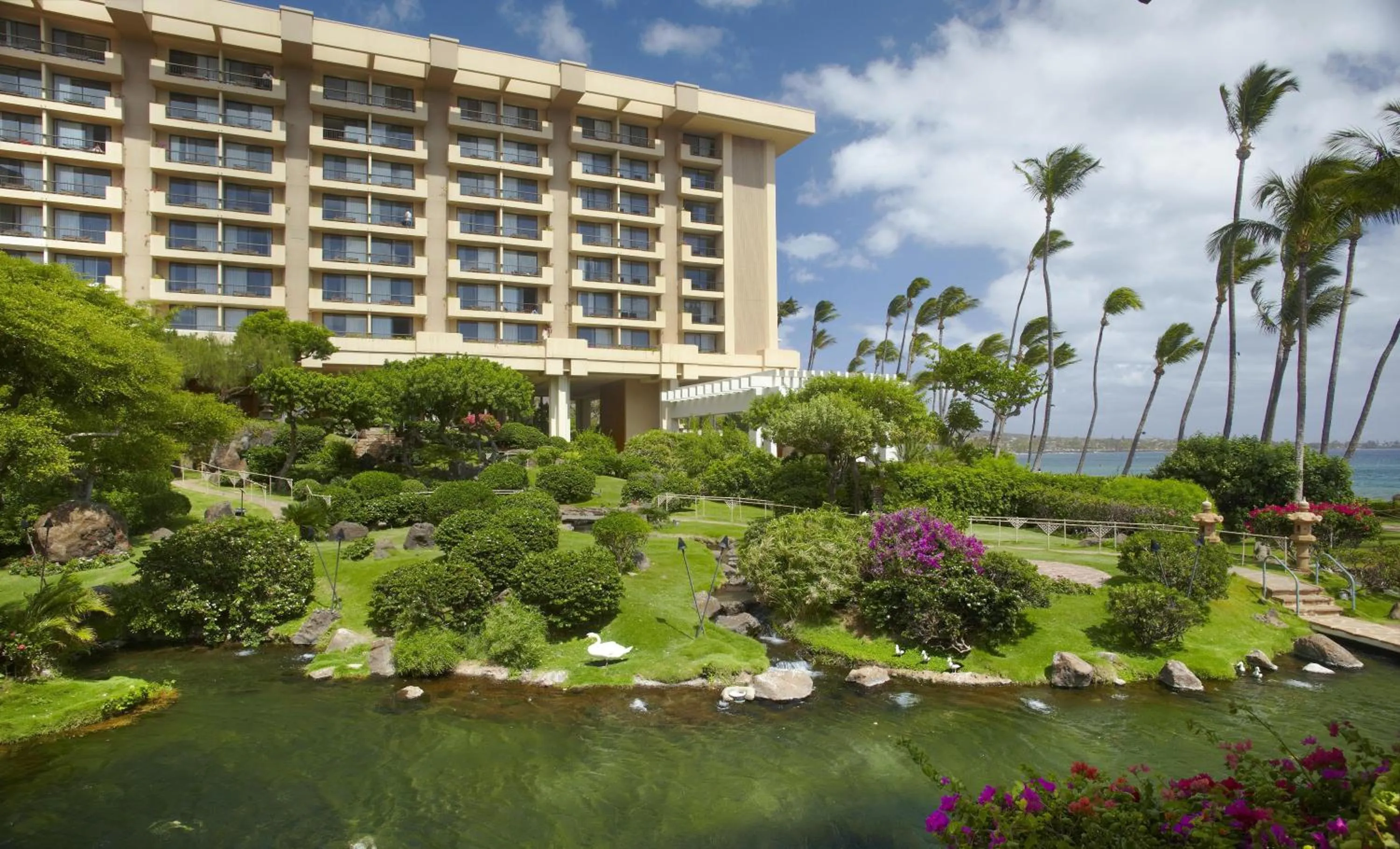 Property building in Hyatt Regency Maui Resort & Spa