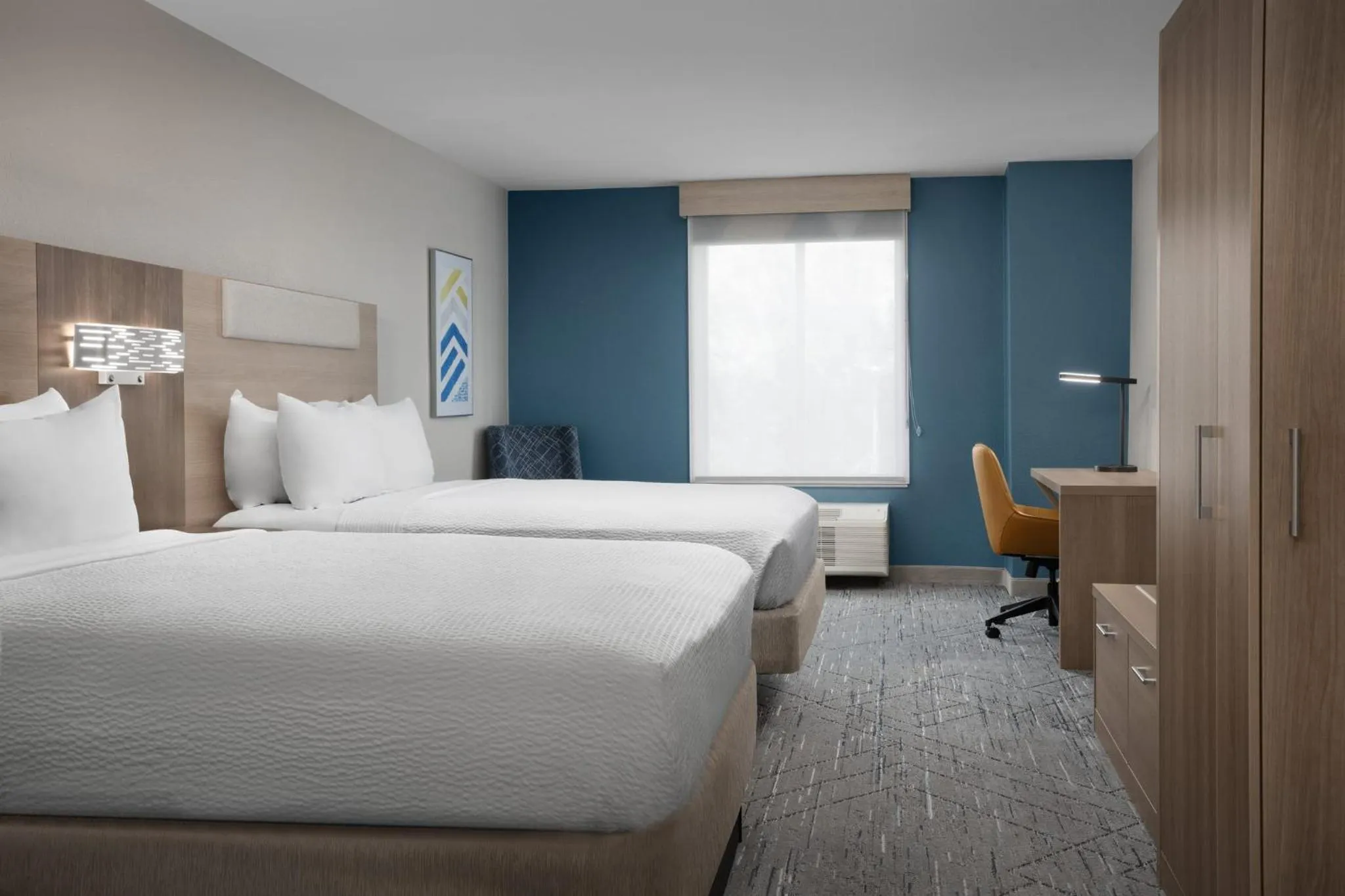 Photo of the whole room, Bed in Holiday Inn Express & Suites by IHG Chambersburg by IHG