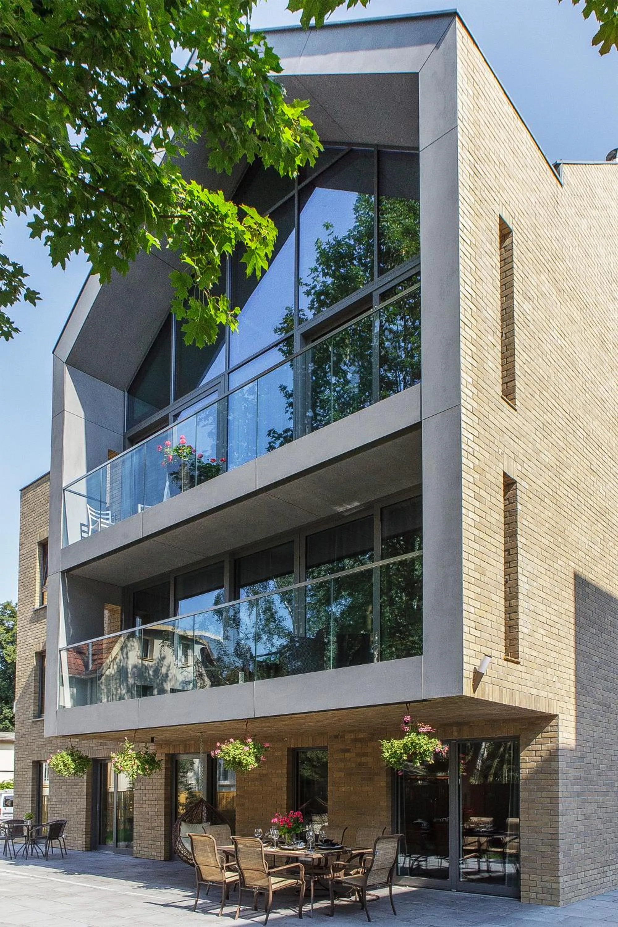 Property building in Lapwing Residence Sopot