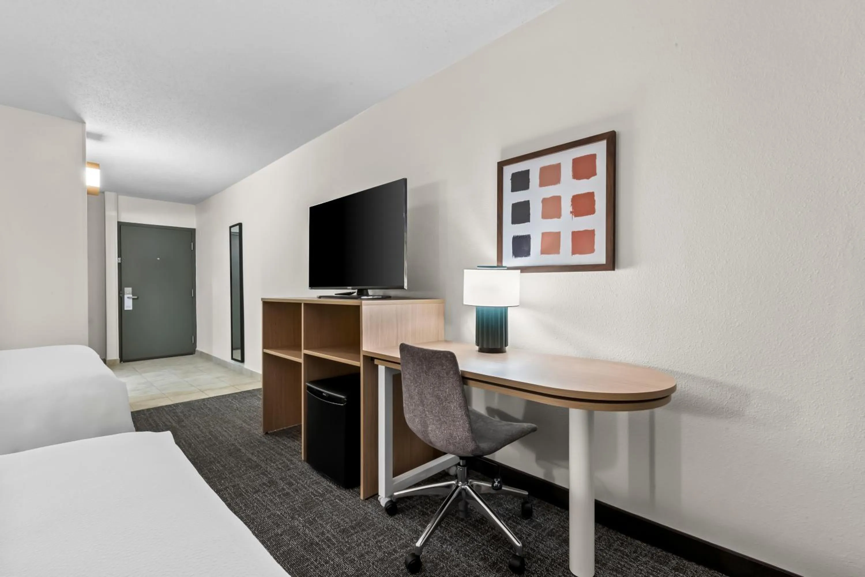 TV and multimedia, Bed in Spark By Hilton Bensalem Philadelphia