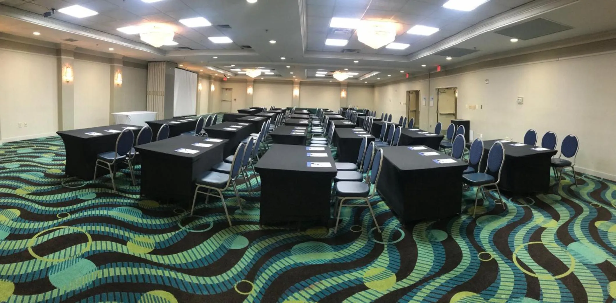 Meeting/conference room in Holiday Inn Express Washington DC SW - Springfield by IHG