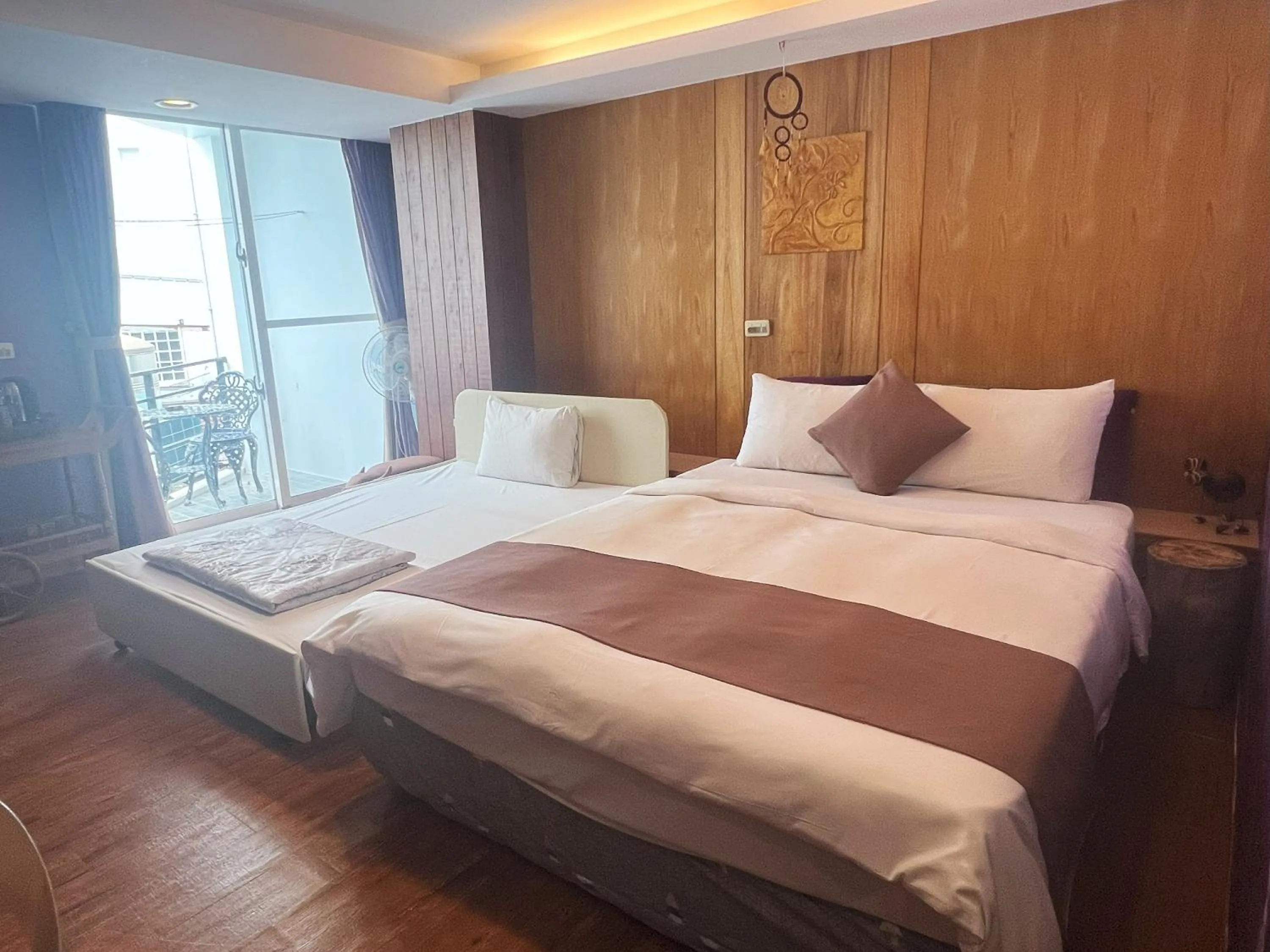 Photo of the whole room, Bed in Tz Shin Resort Hostel