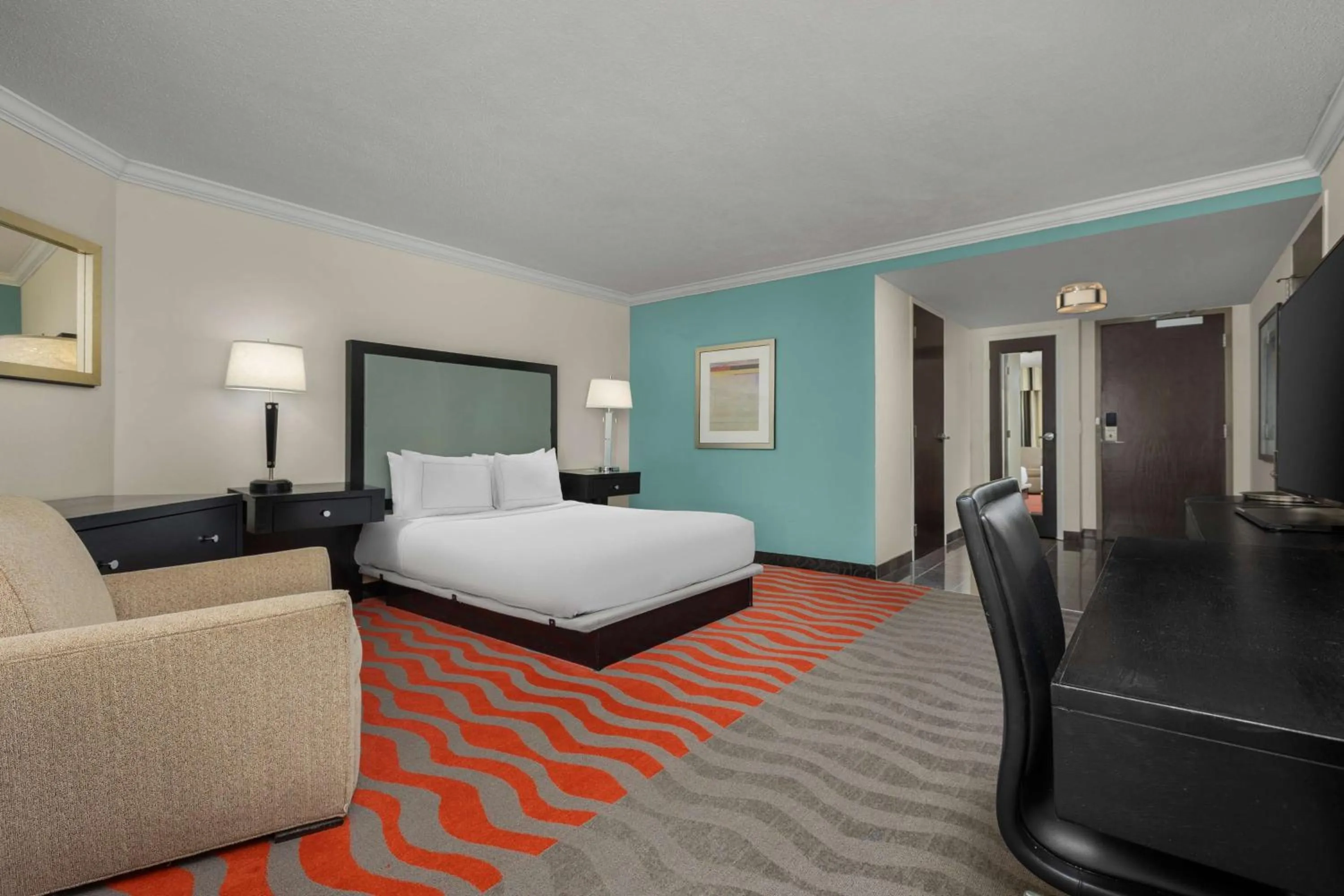 Bed in The Verve Boston Natick, Tapestry Collection by Hilton