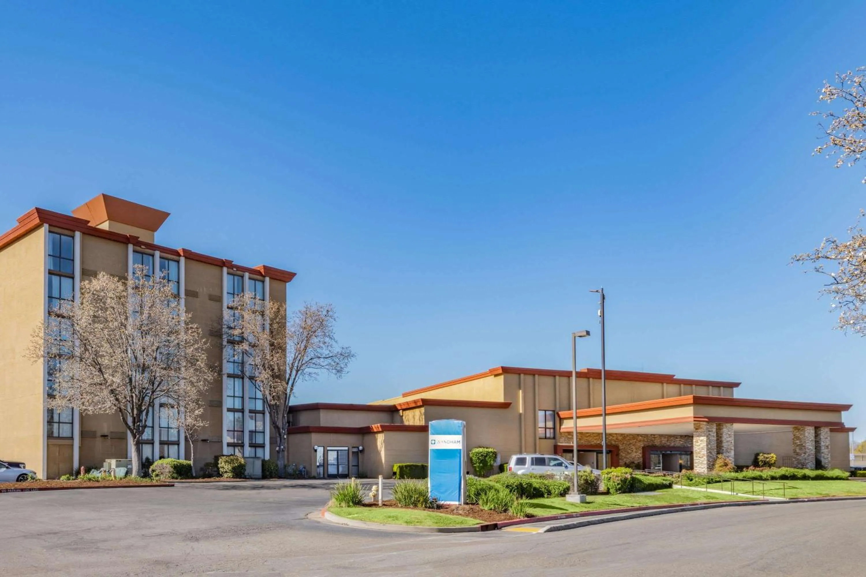 Property building in Wyndham Sacramento