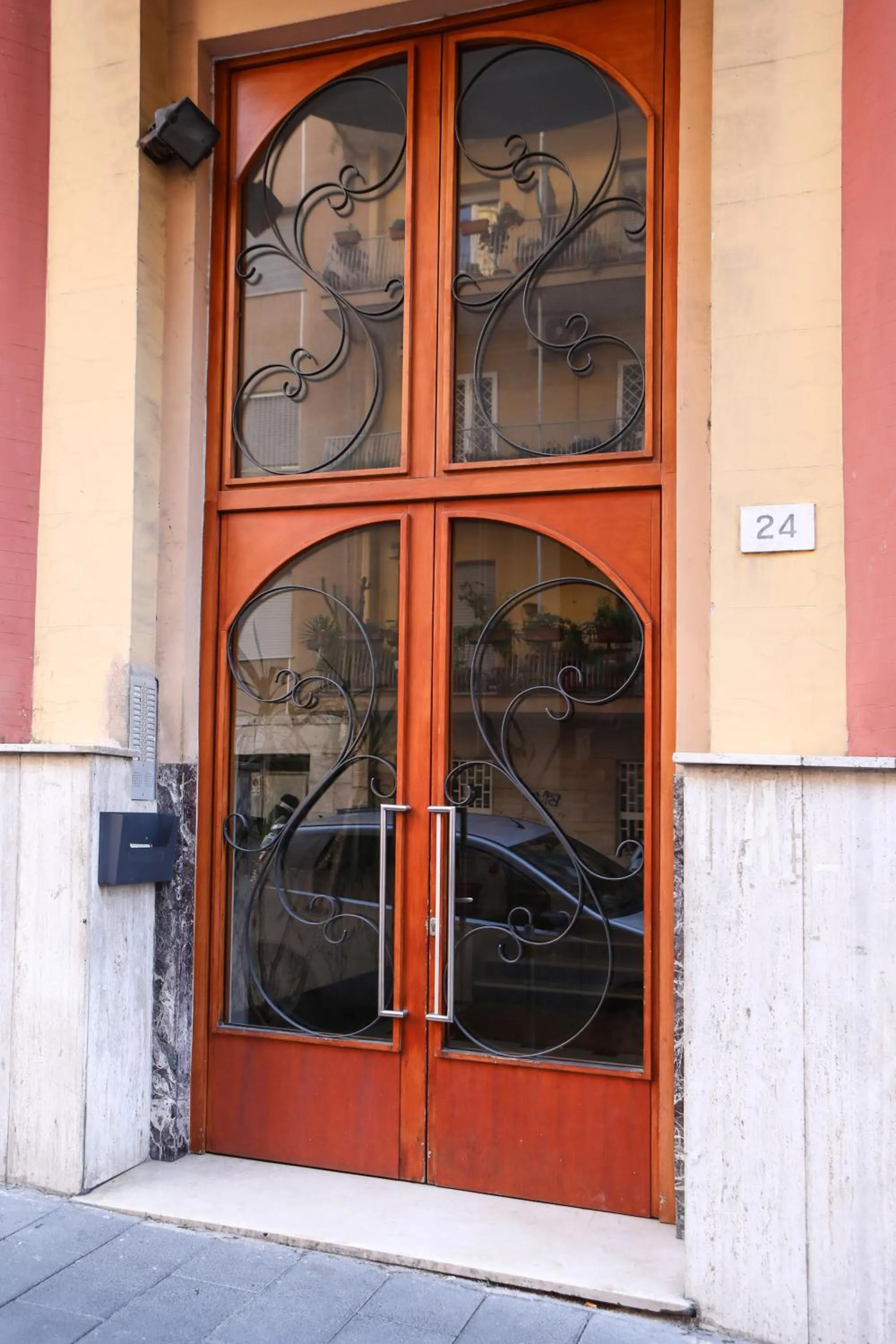 Property building in Materdays 24