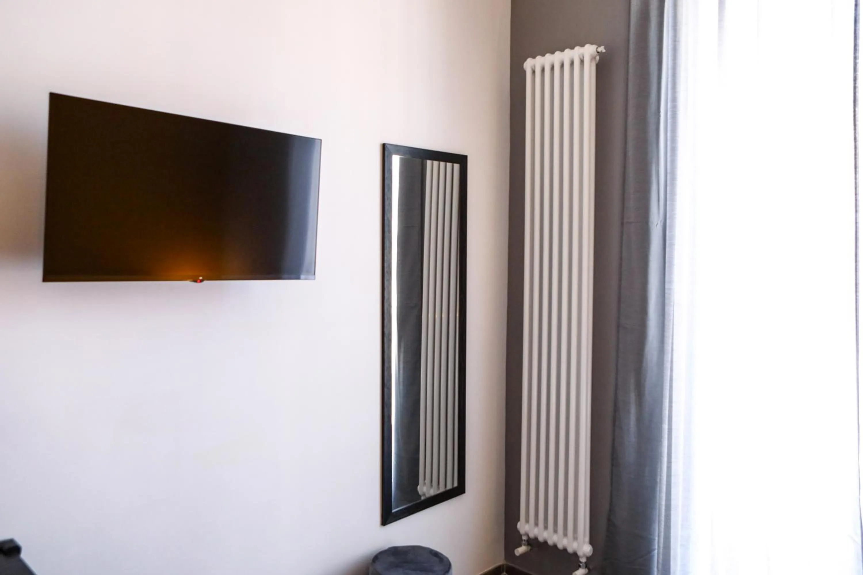 TV and multimedia in Materdays 24