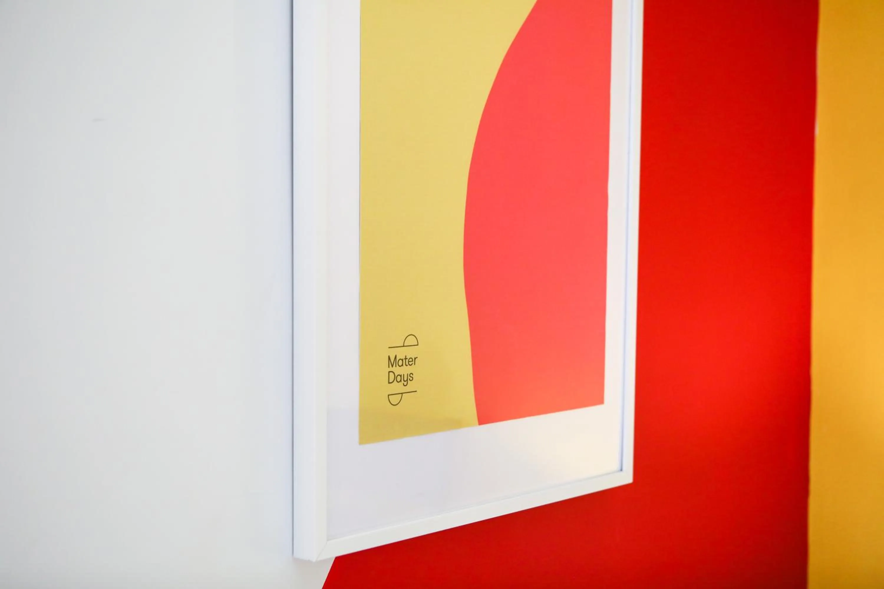 Logo/Certificate/Sign in Materdays 24