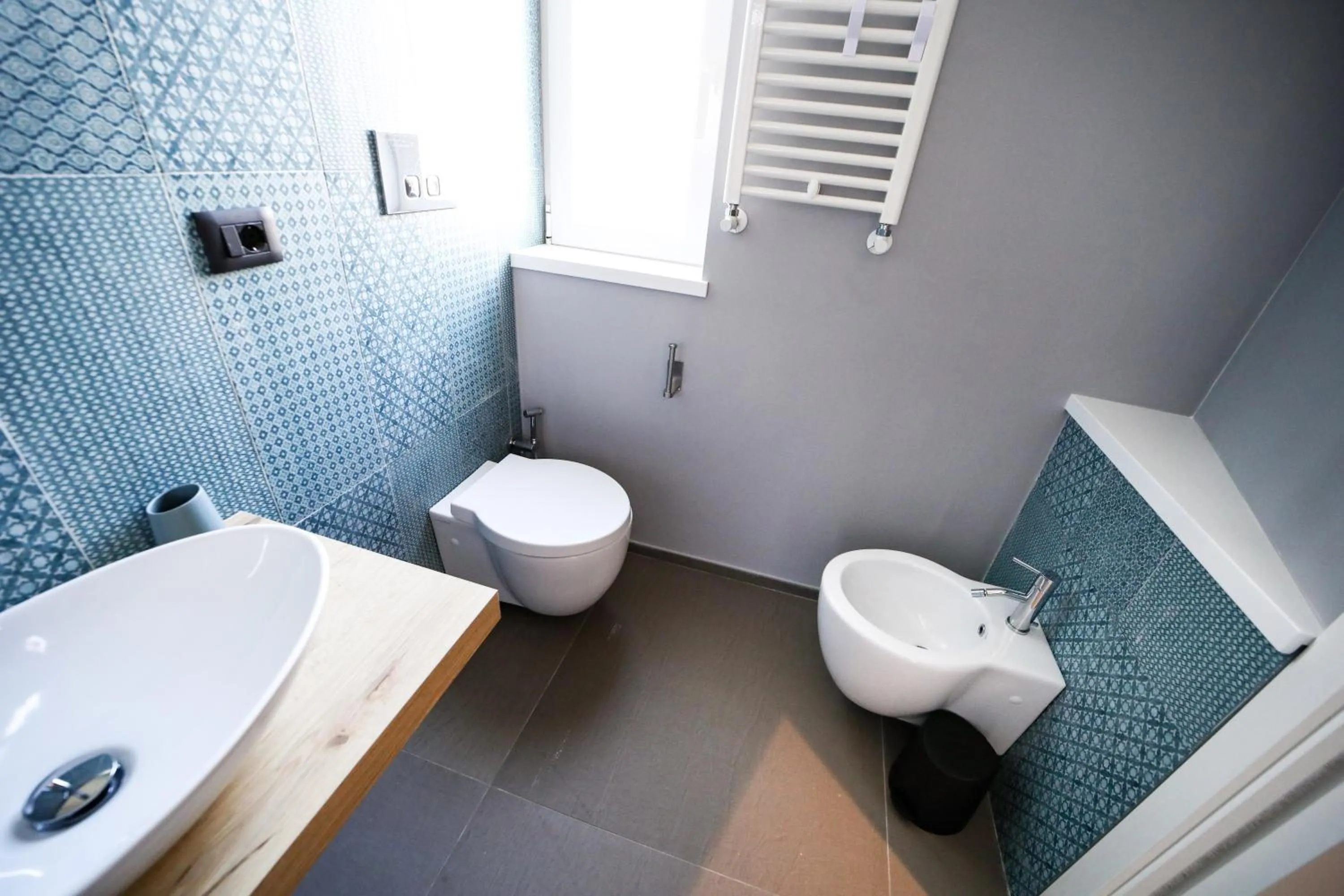 Toilet in Materdays 24