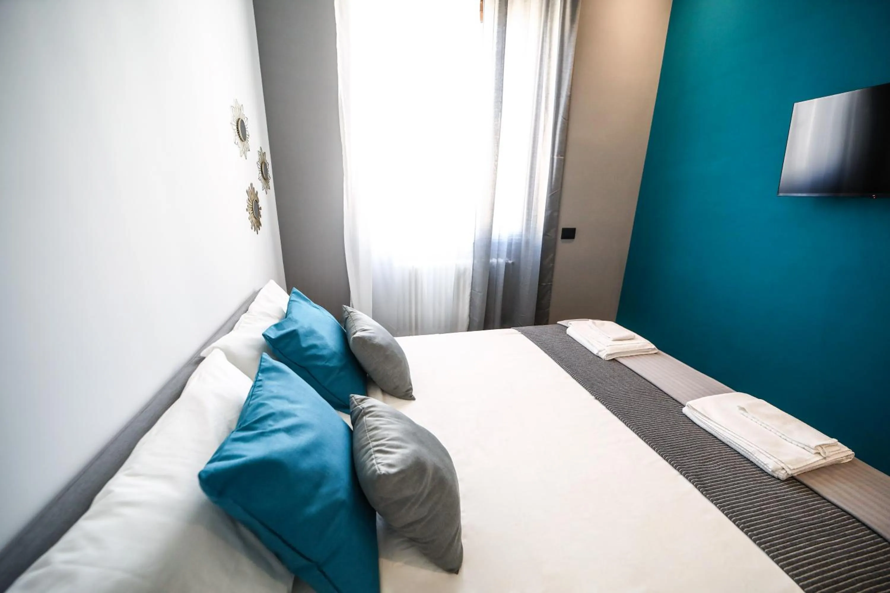 Bedroom, Bed in Materdays 24