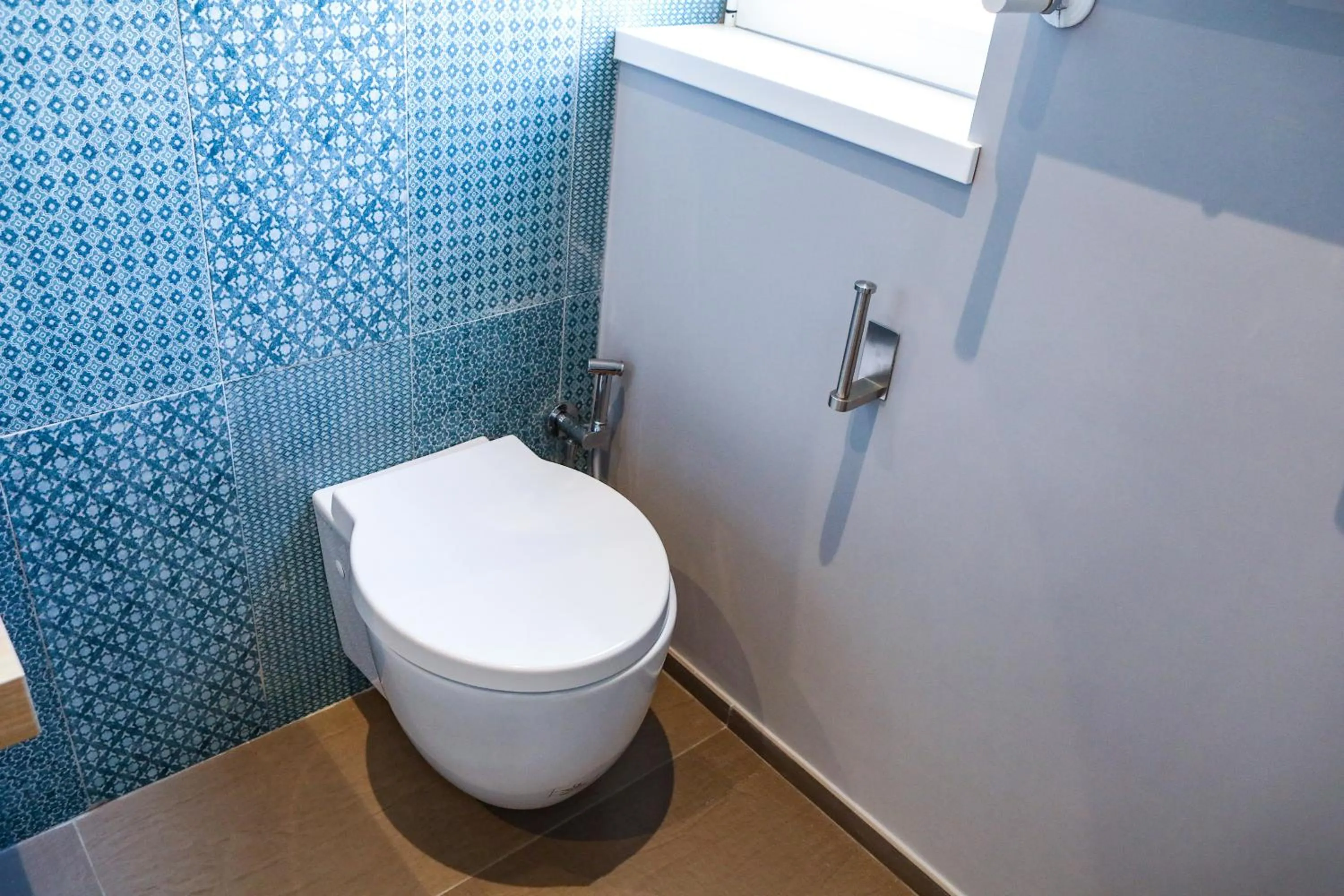 Toilet in Materdays 24