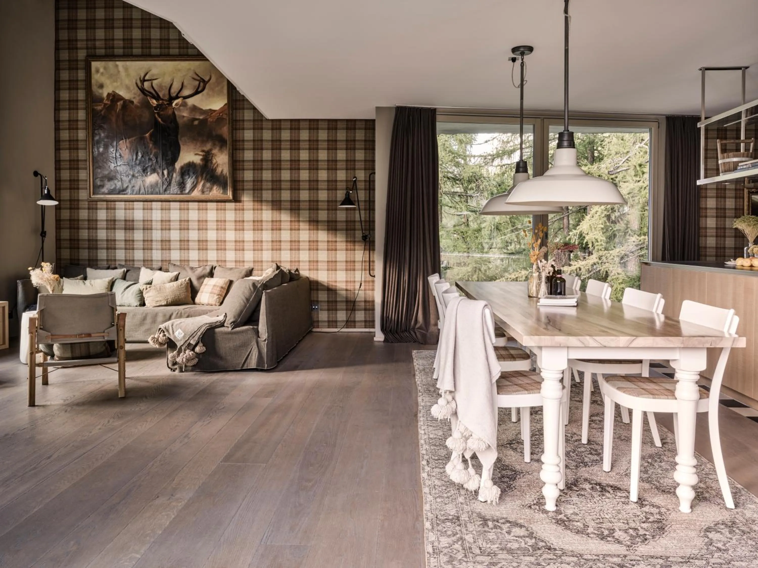 Dining area in CERVO Mountain Resort