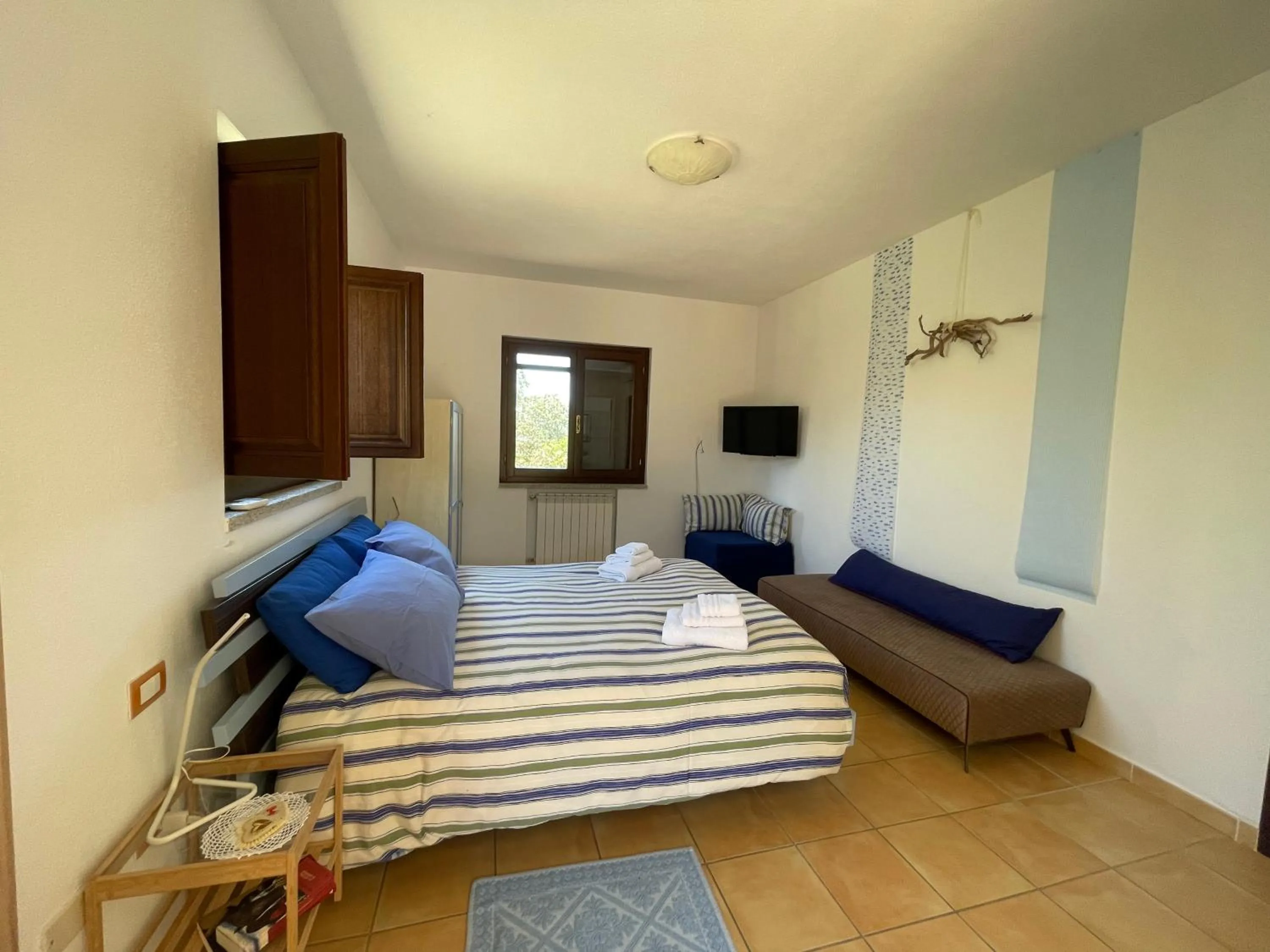 Bed in Suite cucinino, bagno, ingresso indipendente in" Villa VìVì"