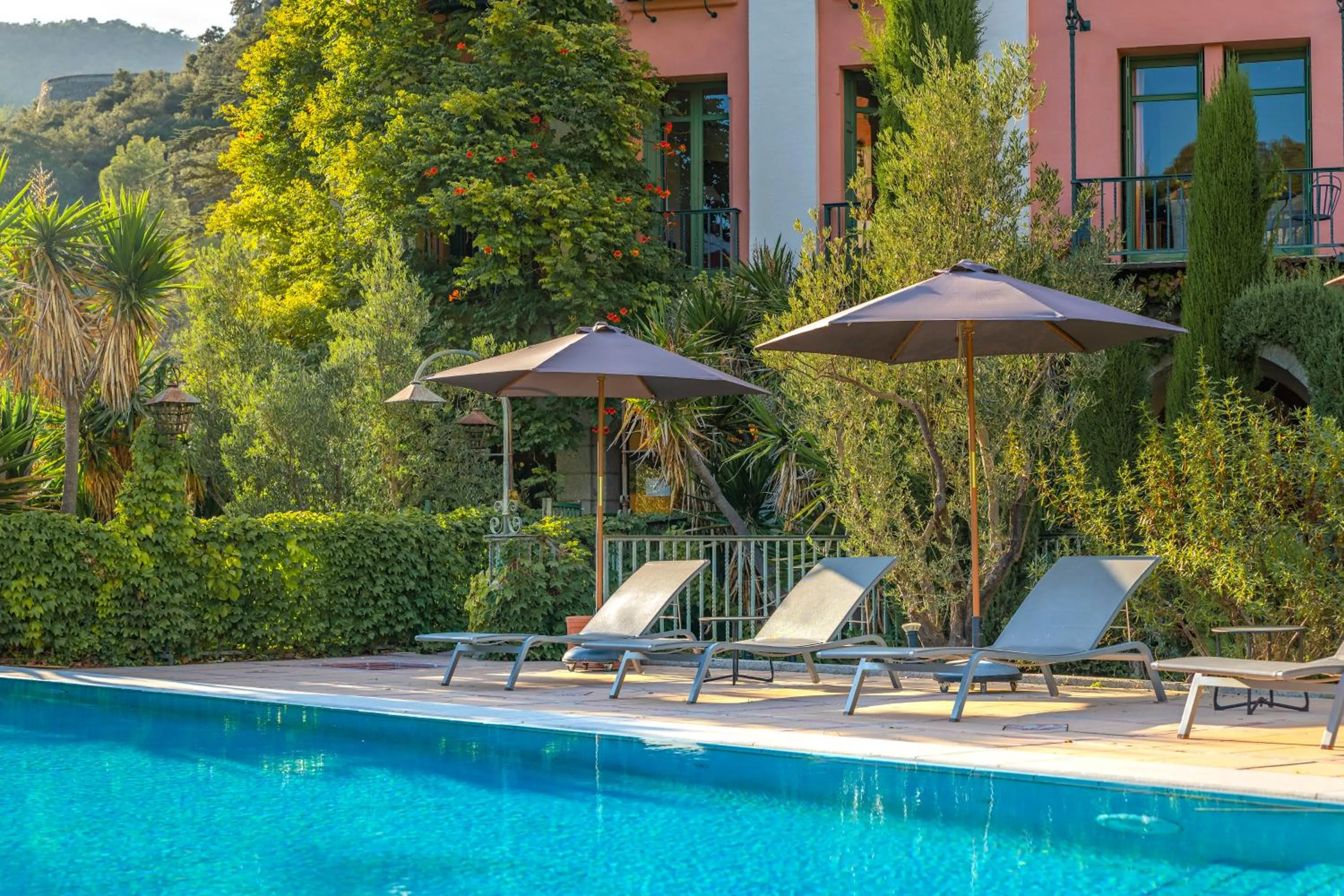 Pool view in Le Grand Hôtel