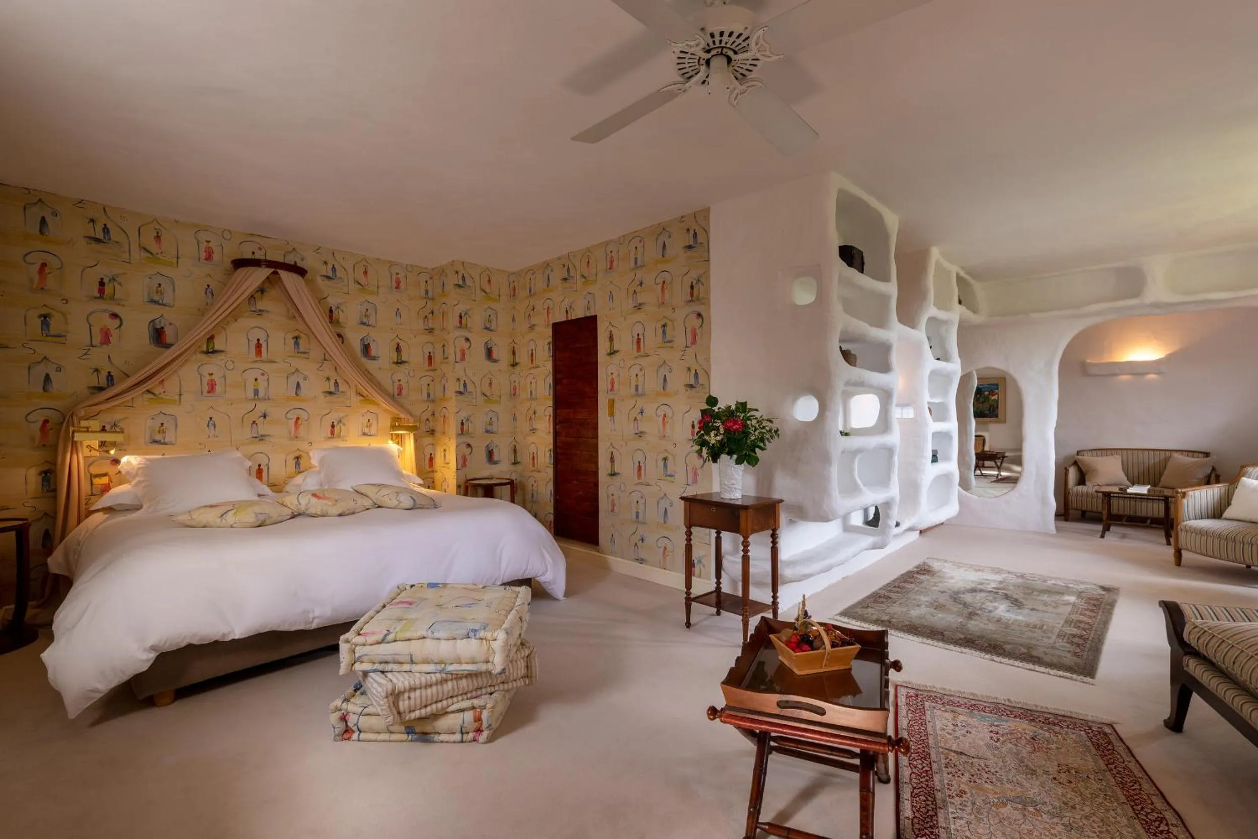 Bed in Les Pyrénées - le Grand Hôtel & le Château