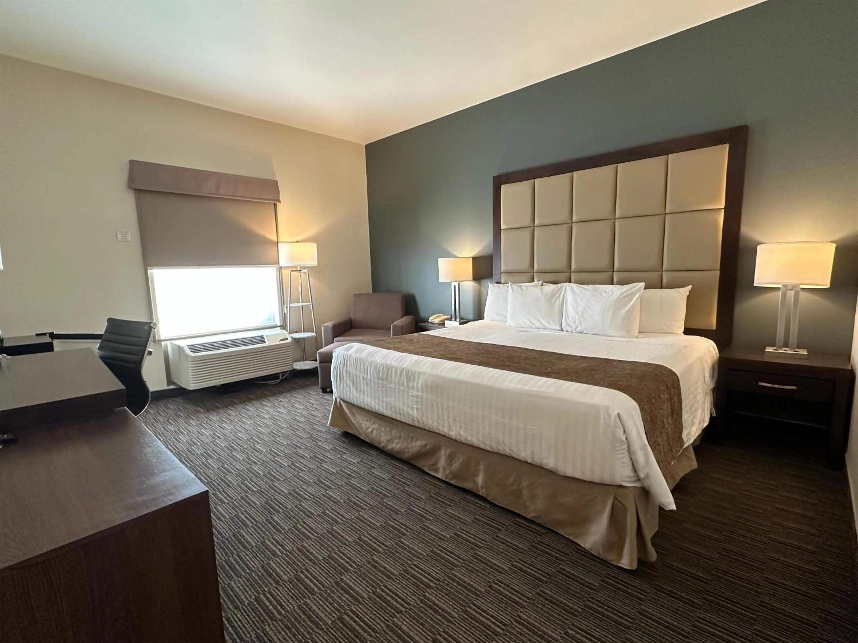 Bedroom, Bed in Best Western Plus Chihuahua Juventud