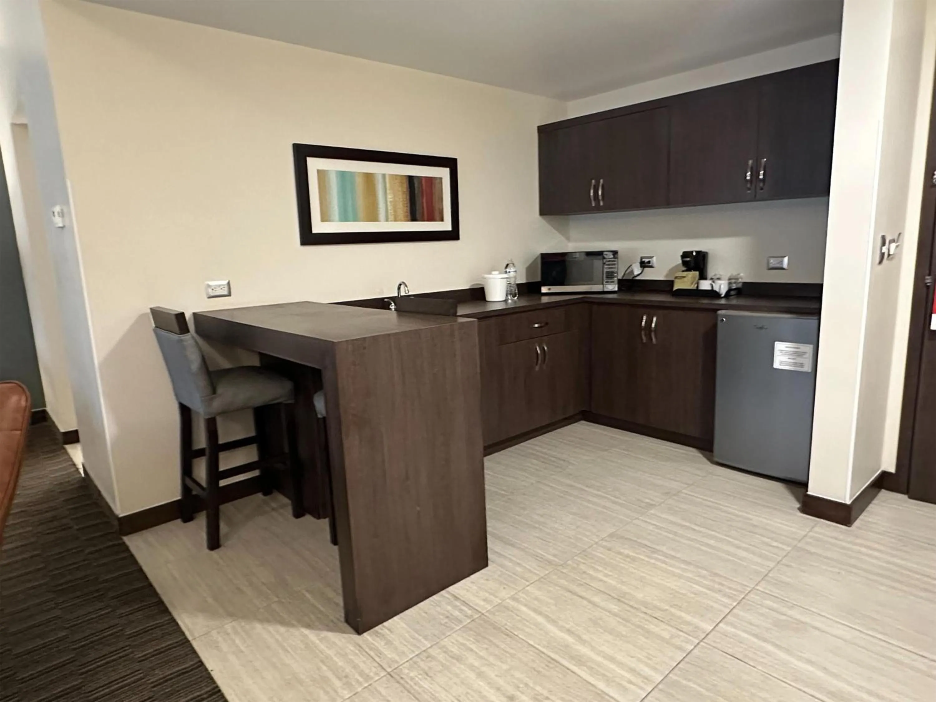 Photo of the whole room in Best Western Plus Chihuahua Juventud