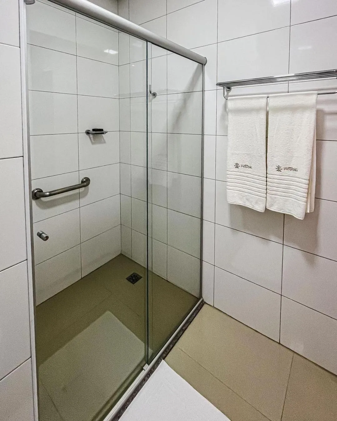 Bathroom in Liguori Hotel