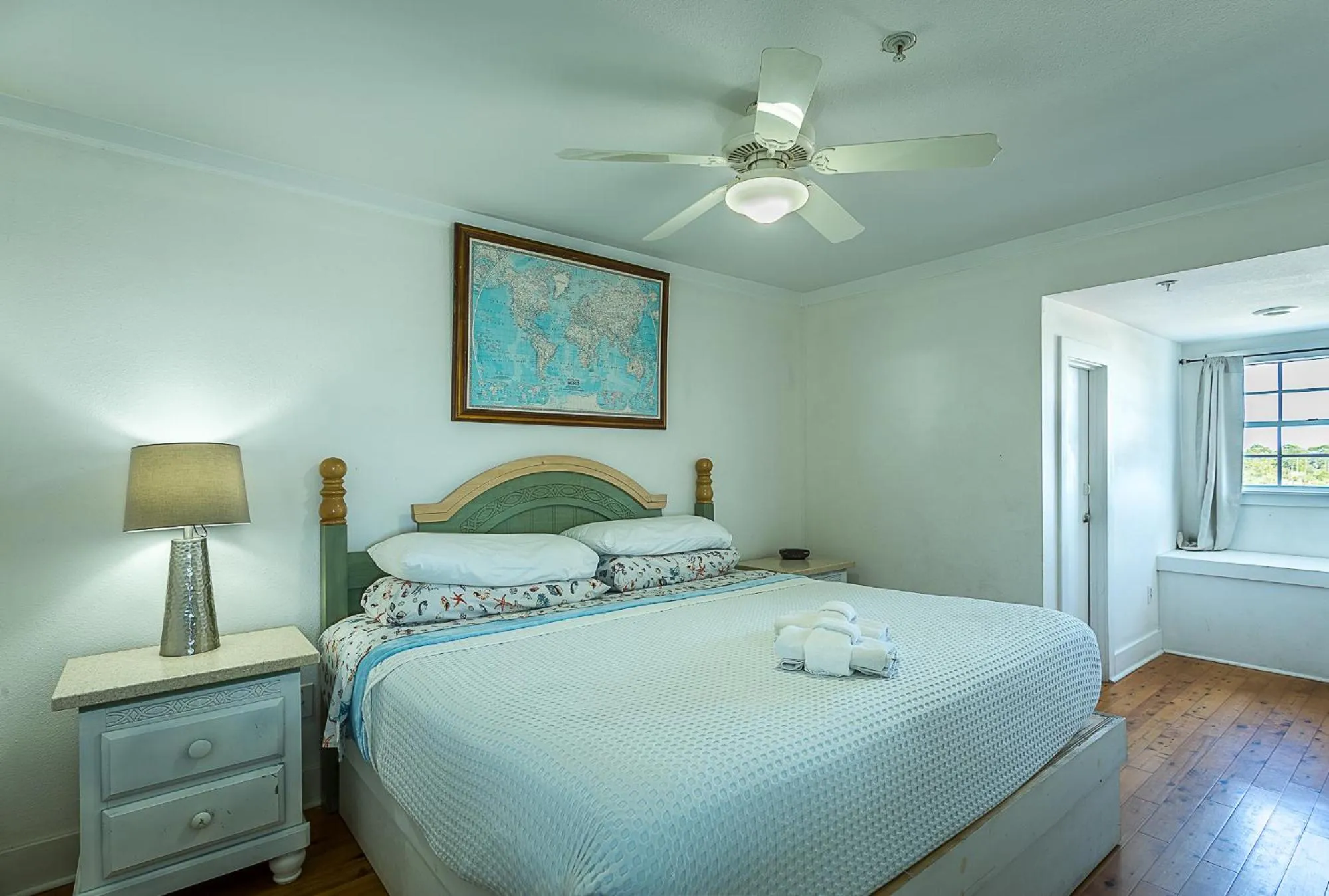 Bed in St George Inn