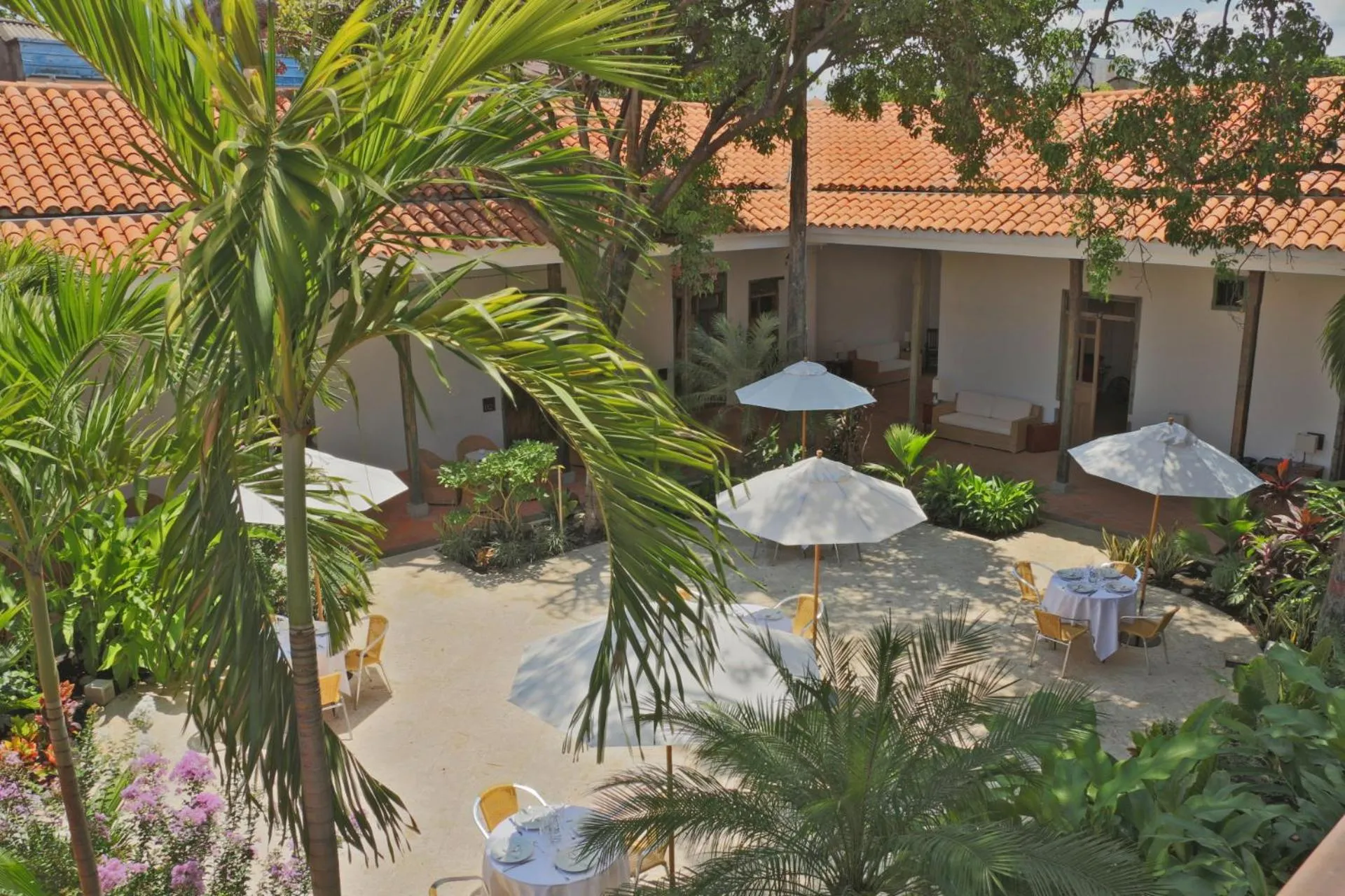 Patio in Hotel San German