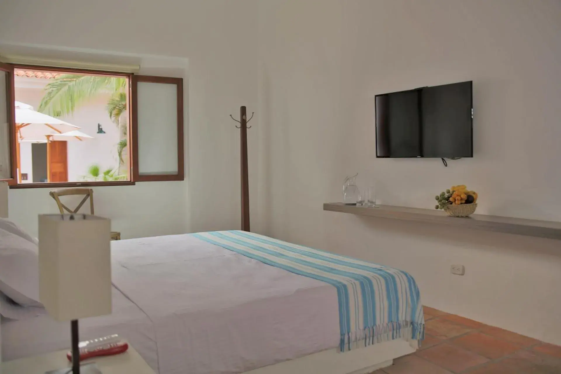 Deluxe Double Room with Shower in Hotel San German Deluxe Double Room with Shower in Hotel San German