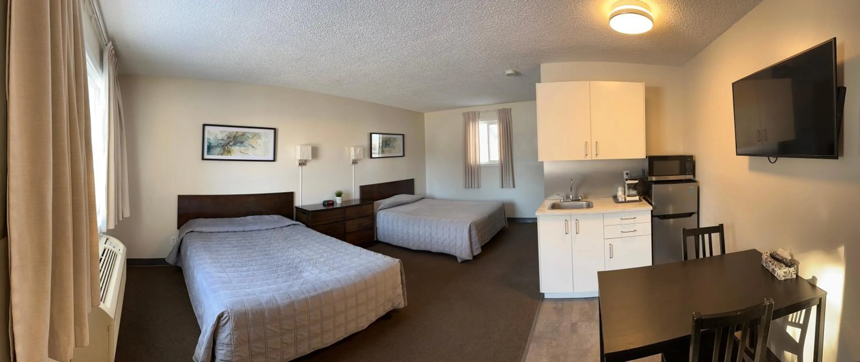 Bed in Yellow Quill Motel