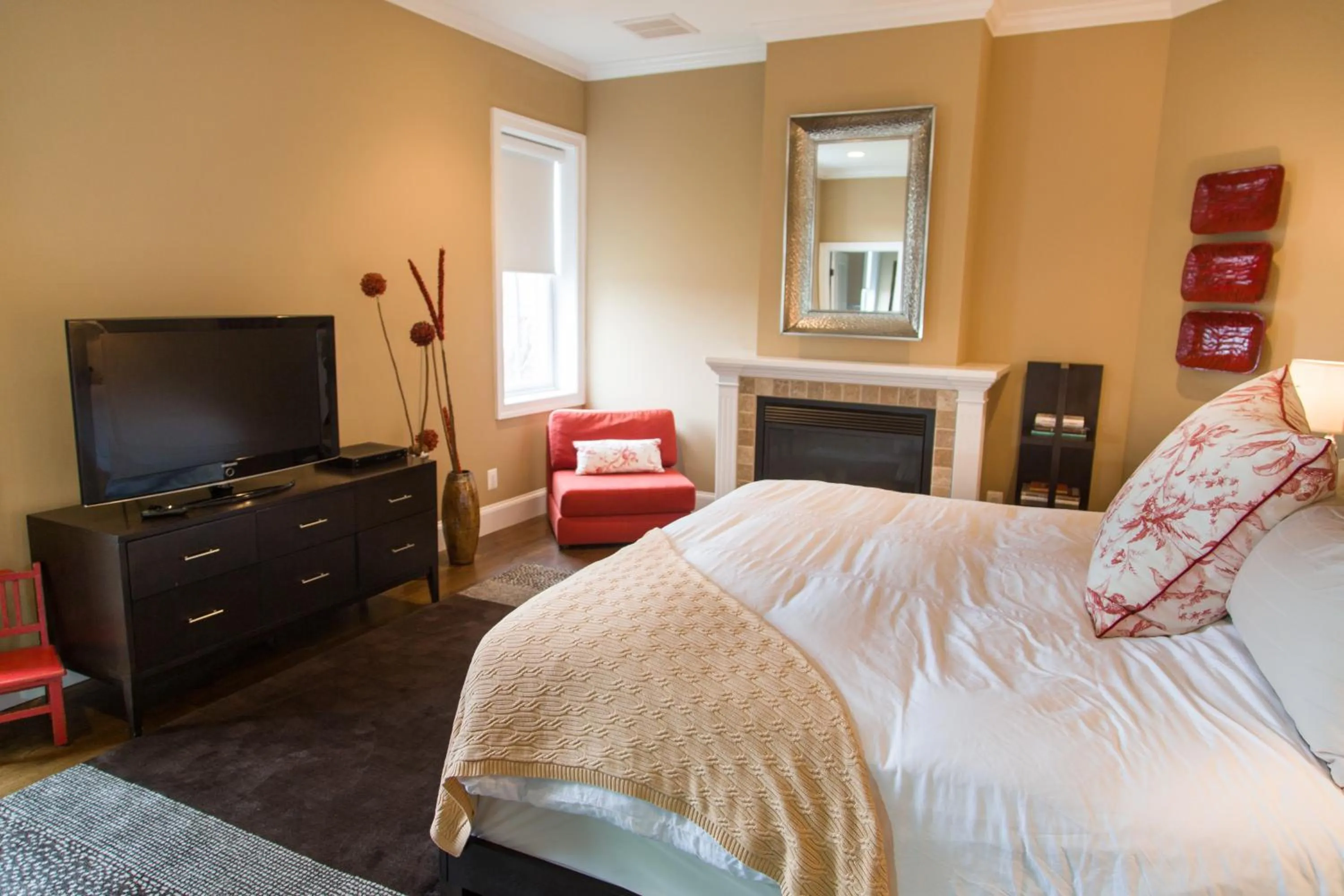 Bed in Suites at 249