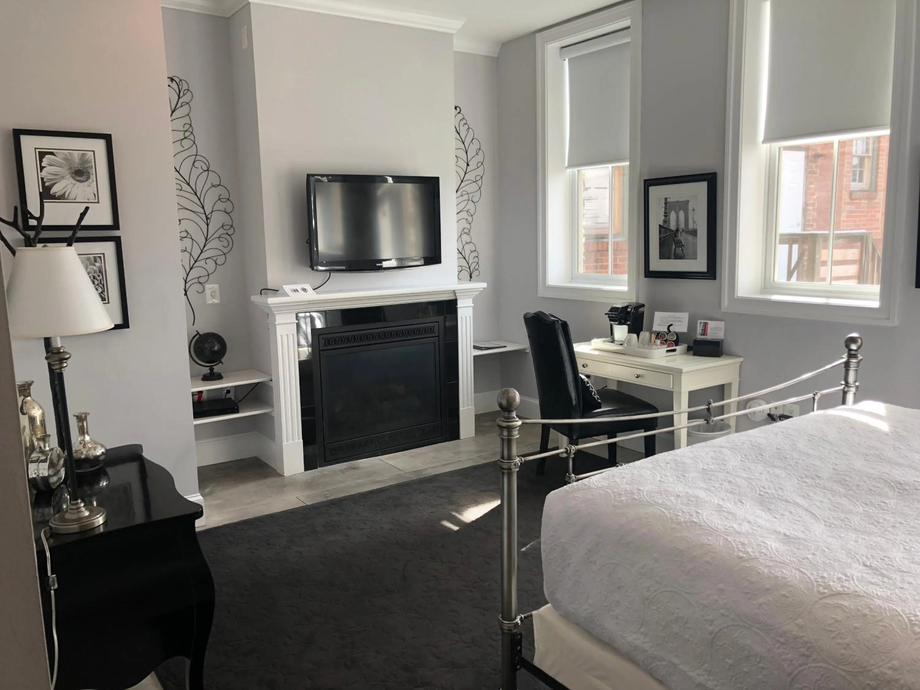 Bed in Suites at 249