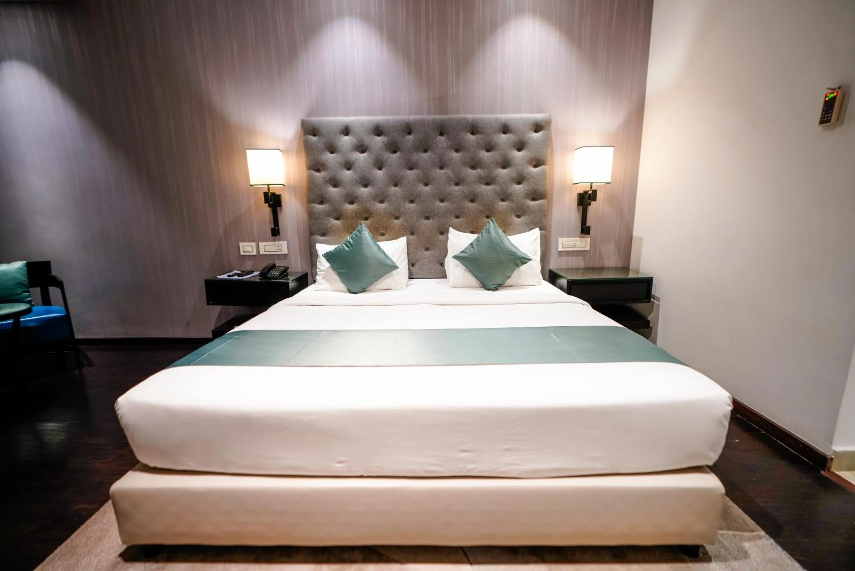 Photo of the whole room, Bed in Hotel Deccan Serai, HITEC CITY, HYDERABAD