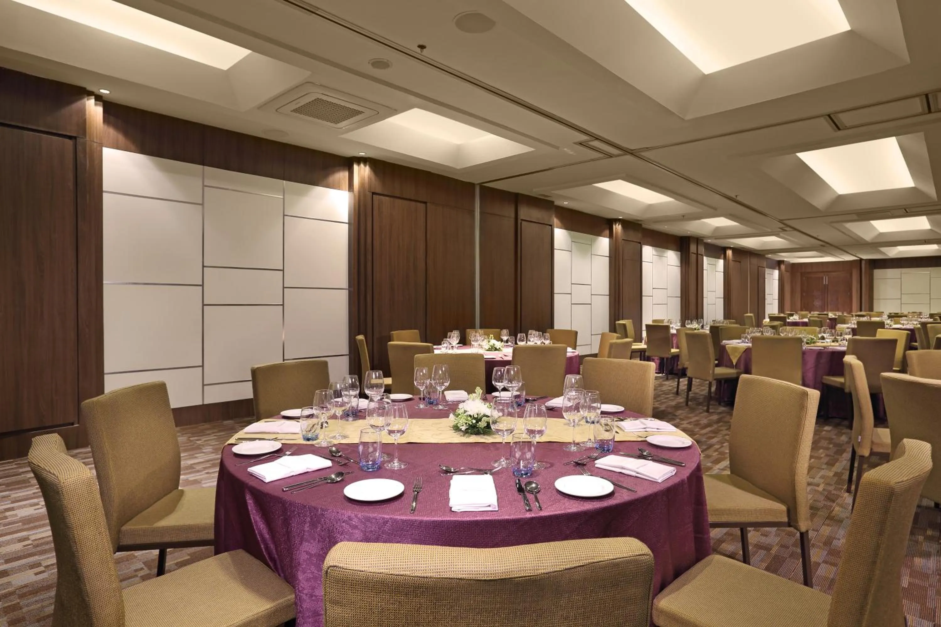 Banquet/Function facilities in Golden Tulip Jineng Resort Bali