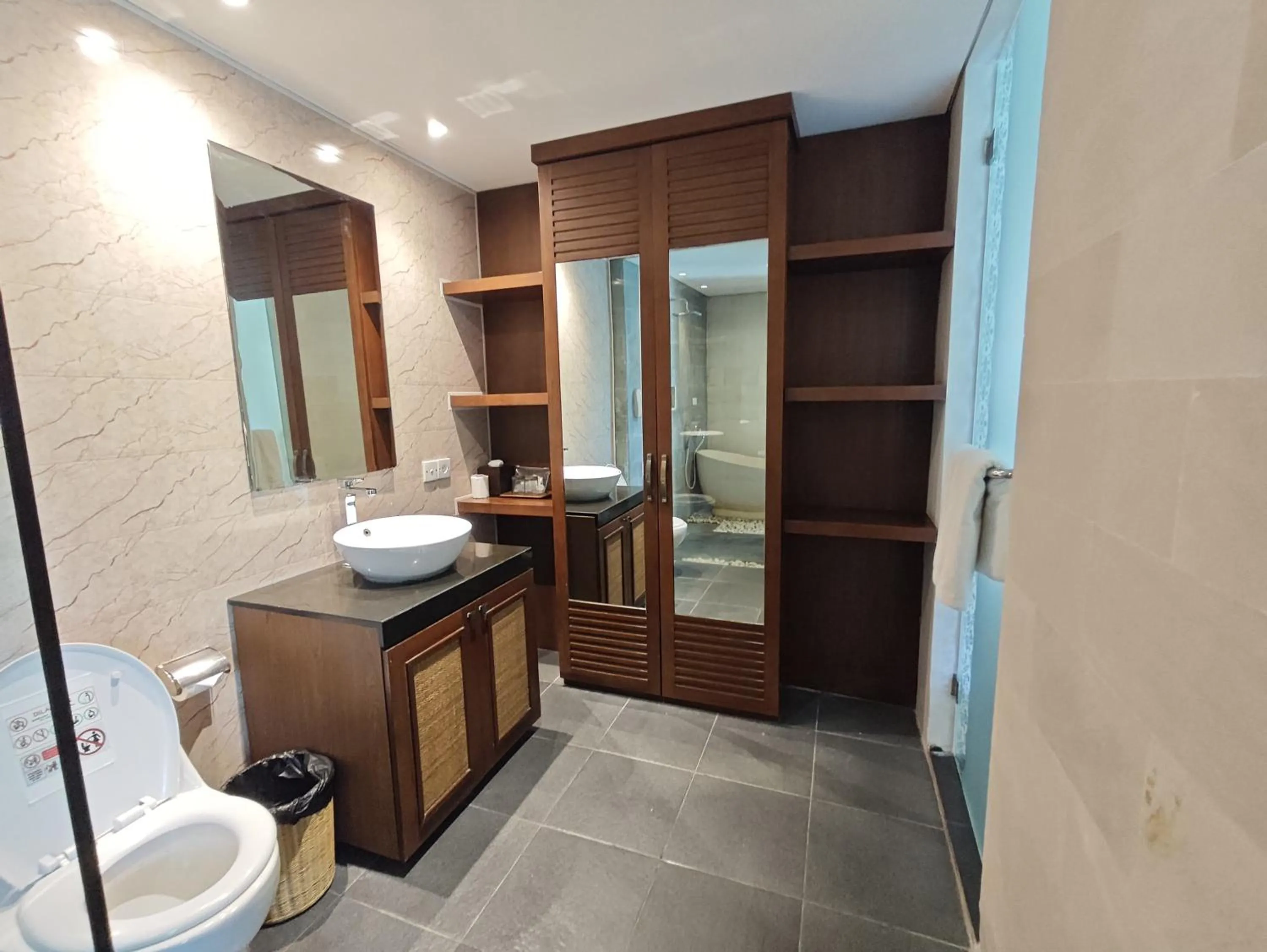 Bathroom in Gaing Mas Jimbaran Villas by Gaing Mas Group