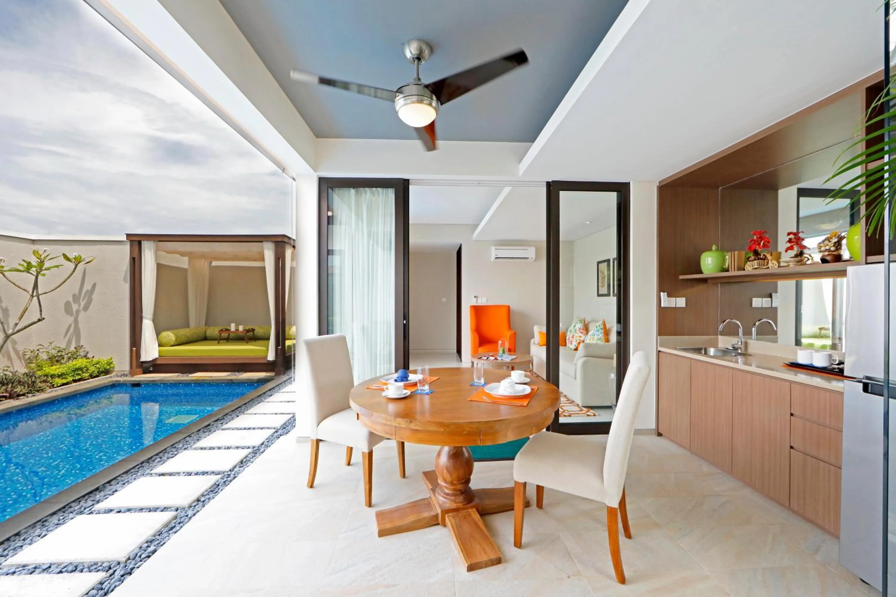 Kitchen or kitchenette in Pantai Indah Lagoi Bintan