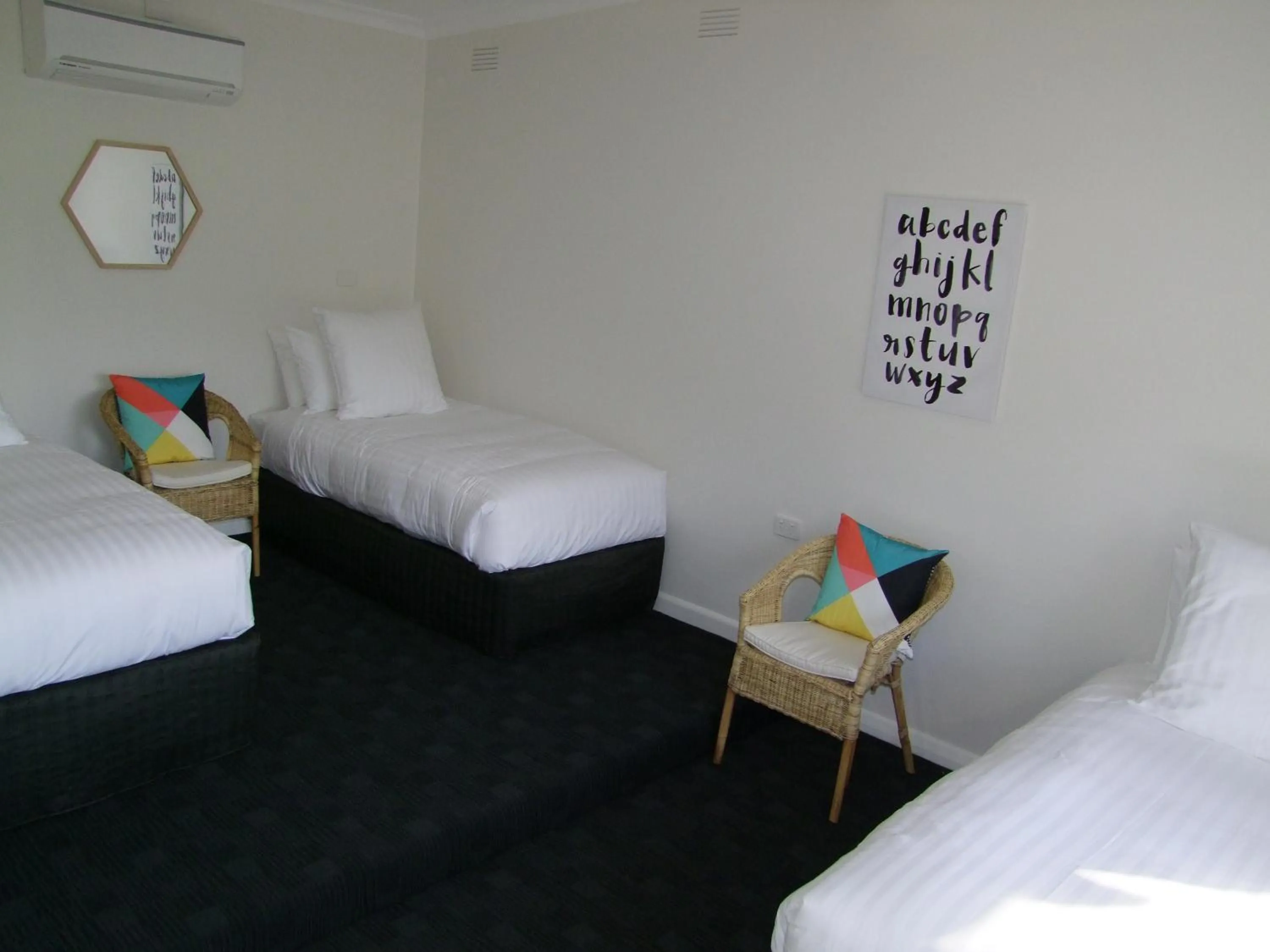 Bed in Corryong Hotel Motel