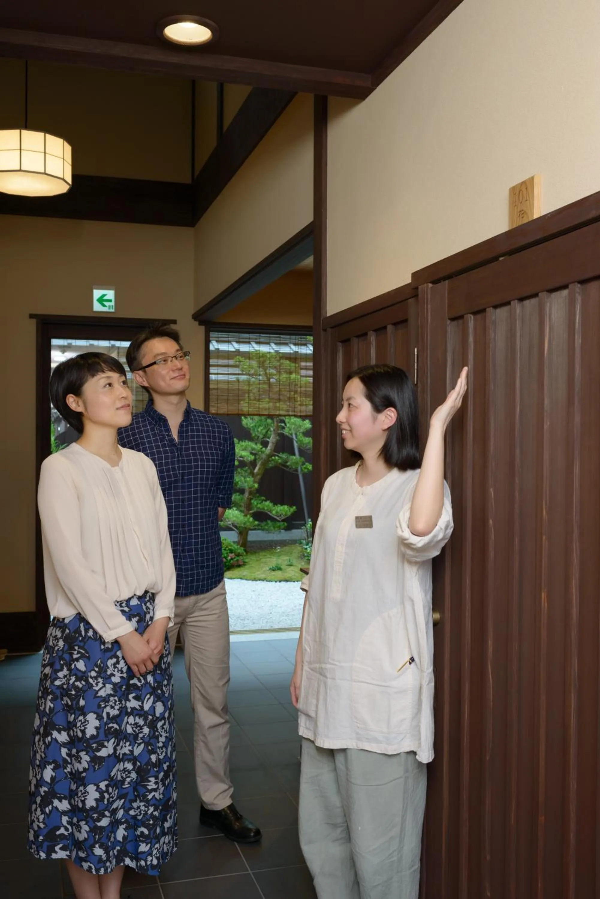 Staff in Luck You Kyoto