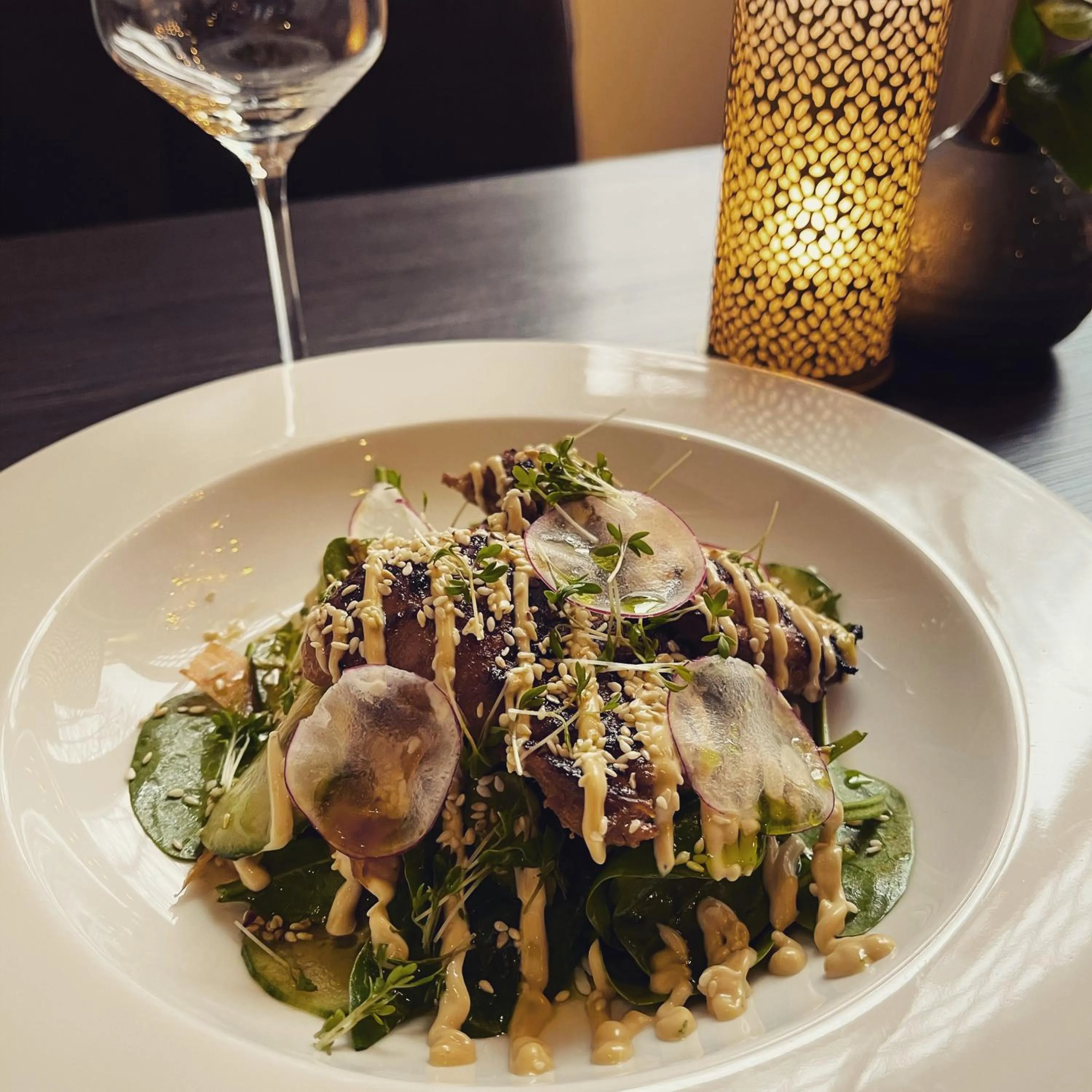 Restaurant/places to eat in Home Hotel Norre Park