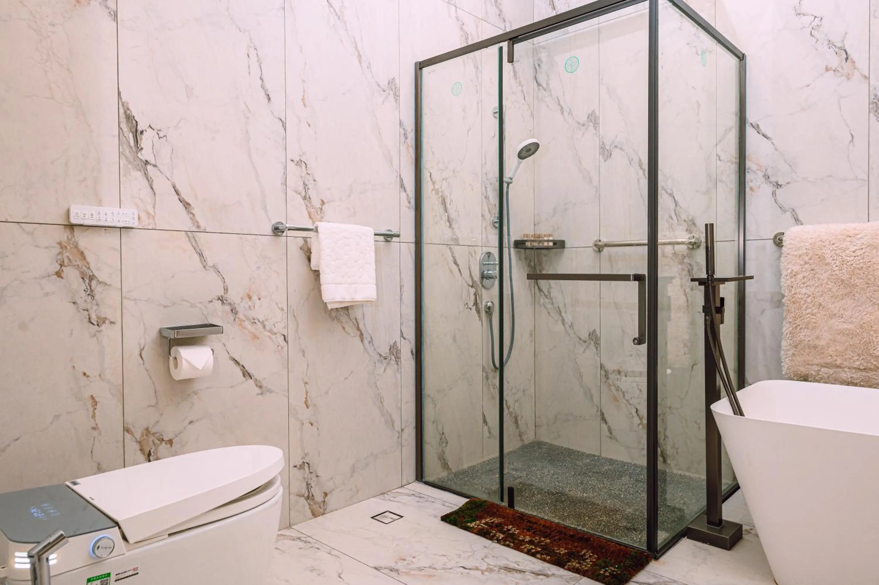 Shower in Sabah Beach Villas & Suites