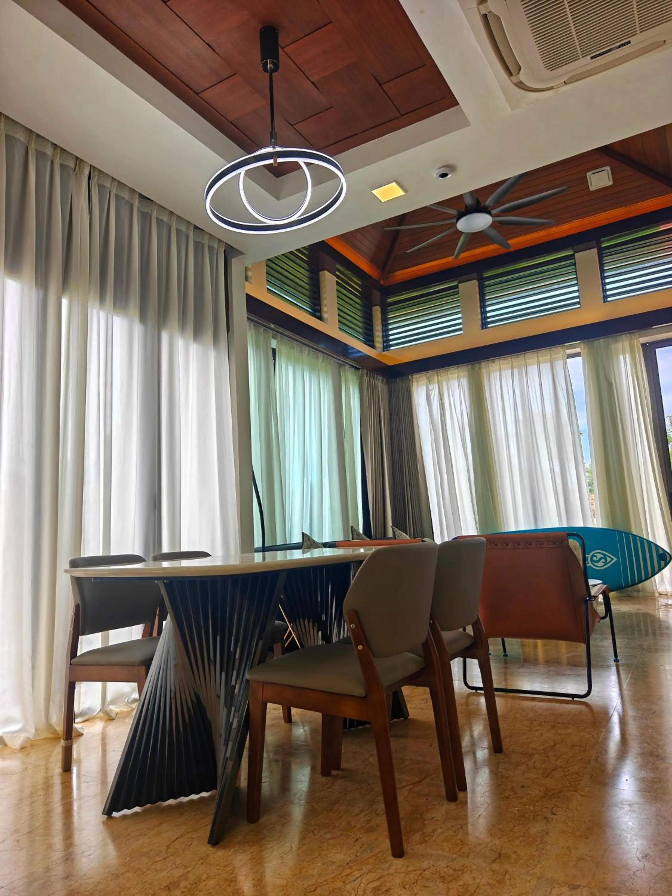 Sabah Beach Villas & Suites