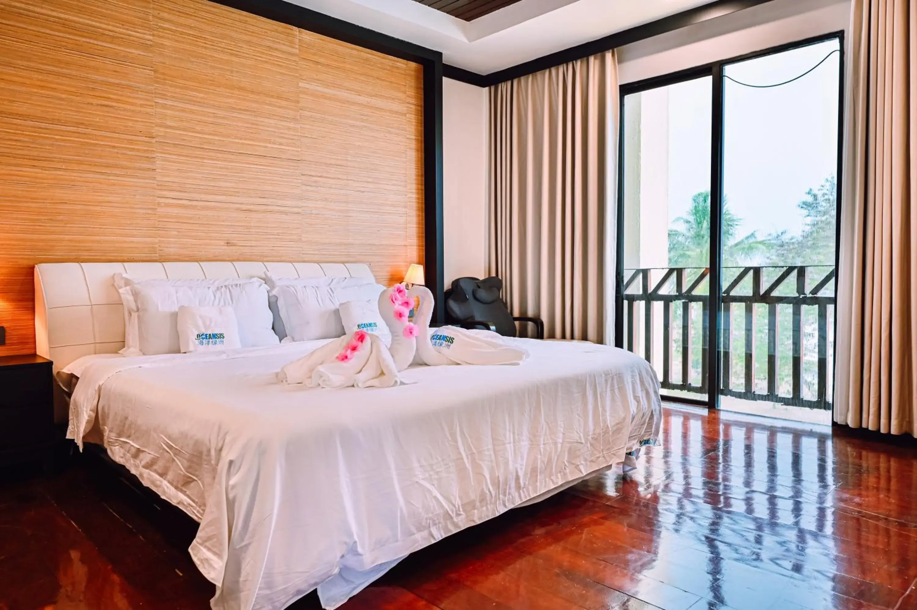 Deluxe Suite with Sea View in Sabah Beach Villas & Suites Deluxe Suite with Sea View in Sabah Beach Villas & Suites