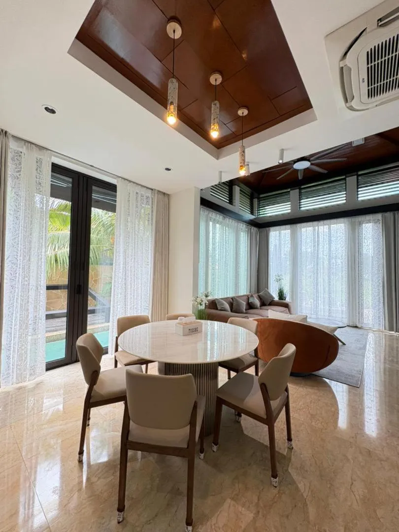 Dining area in Sabah Beach Villas & Suites