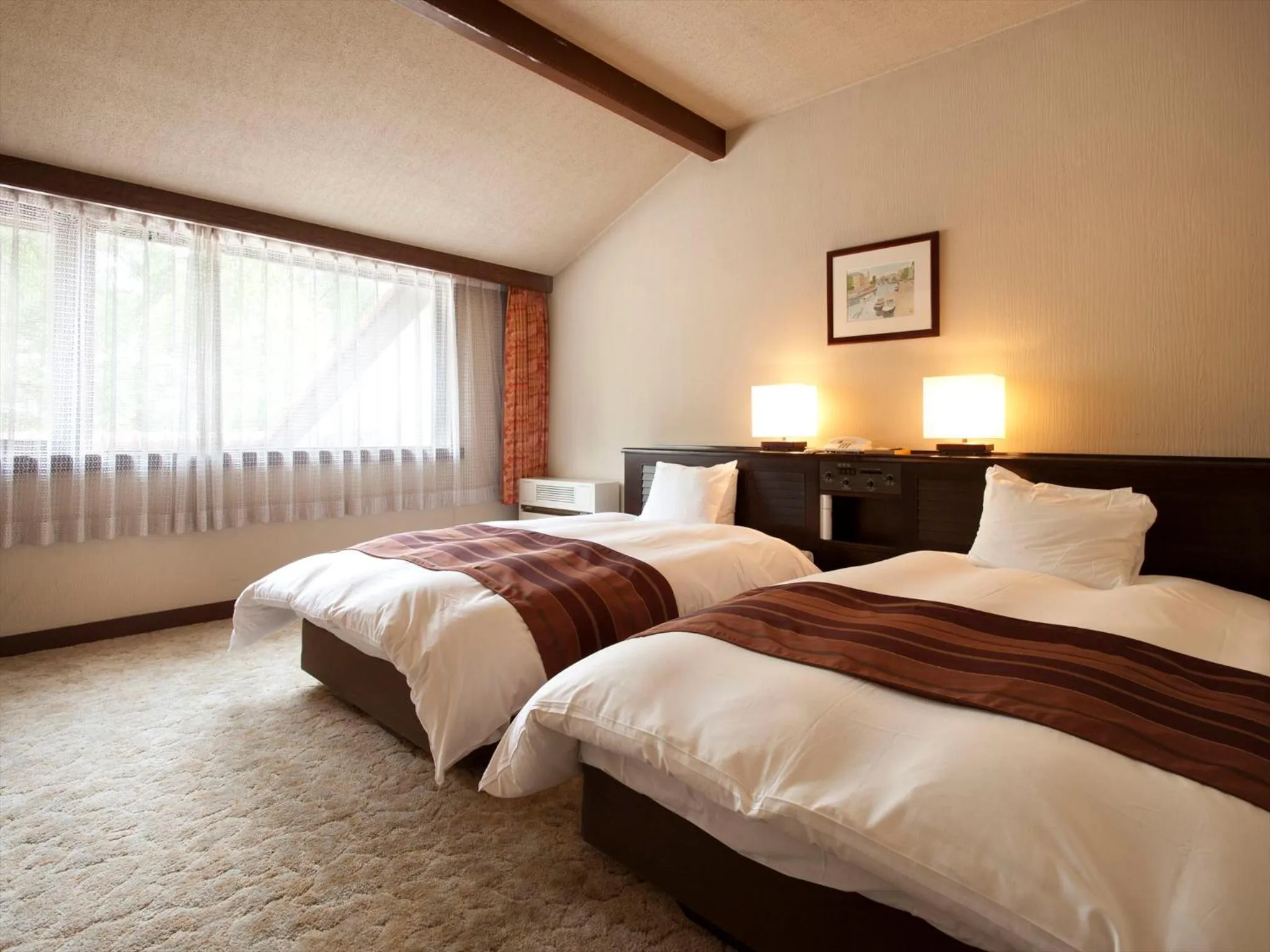 Photo of the whole room, Bed in Tateshina Tokyu Hotel