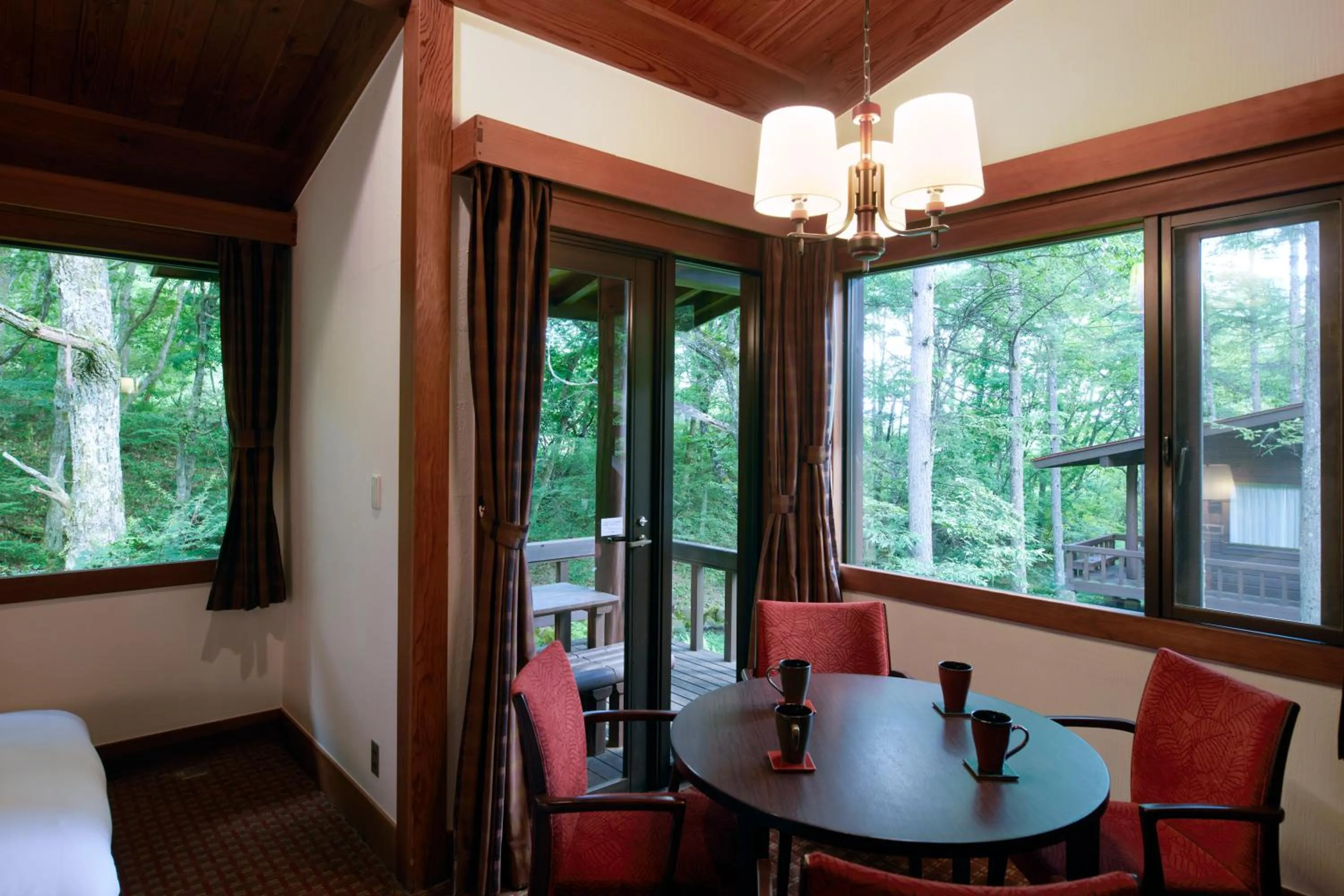 Photo of the whole room in Tateshina Tokyu Hotel