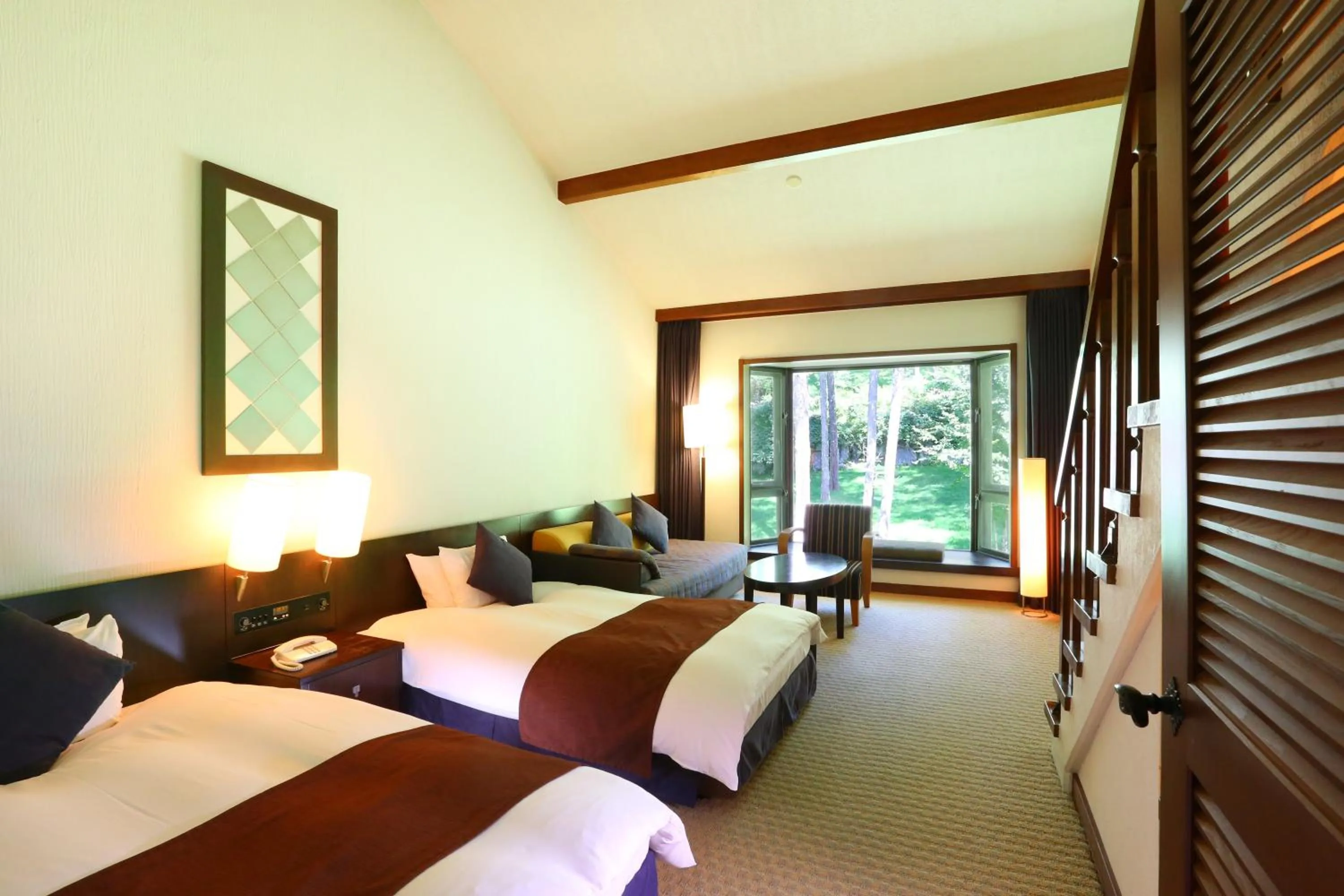 Photo of the whole room, Bed in Tateshina Tokyu Hotel