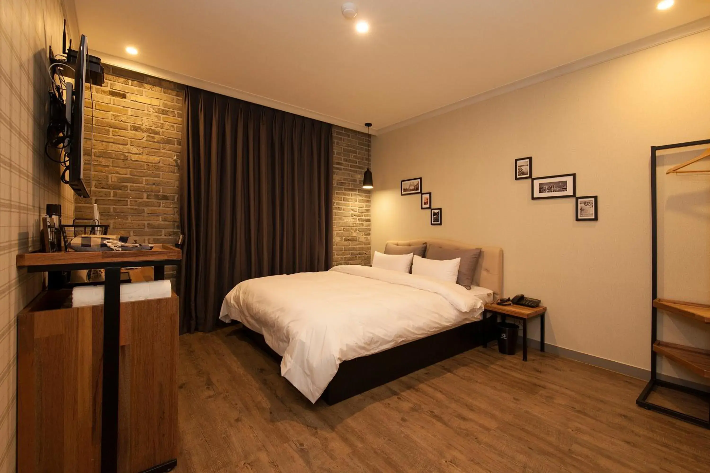 Standard Double Room in Hotel Gray Standard Double Room in Hotel Gray