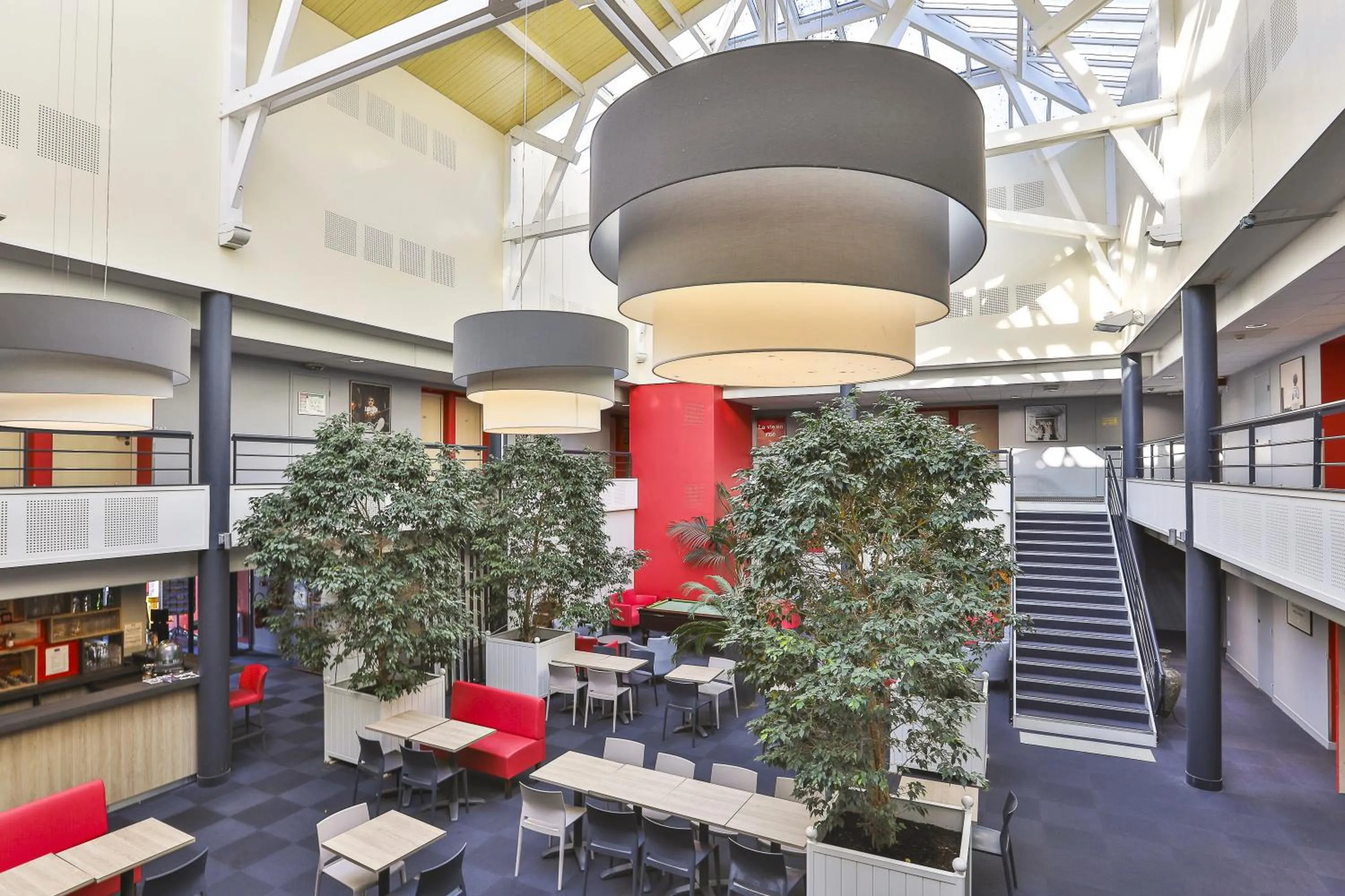 Breakfast in ACE Hôtel Vendée Saint Hermine